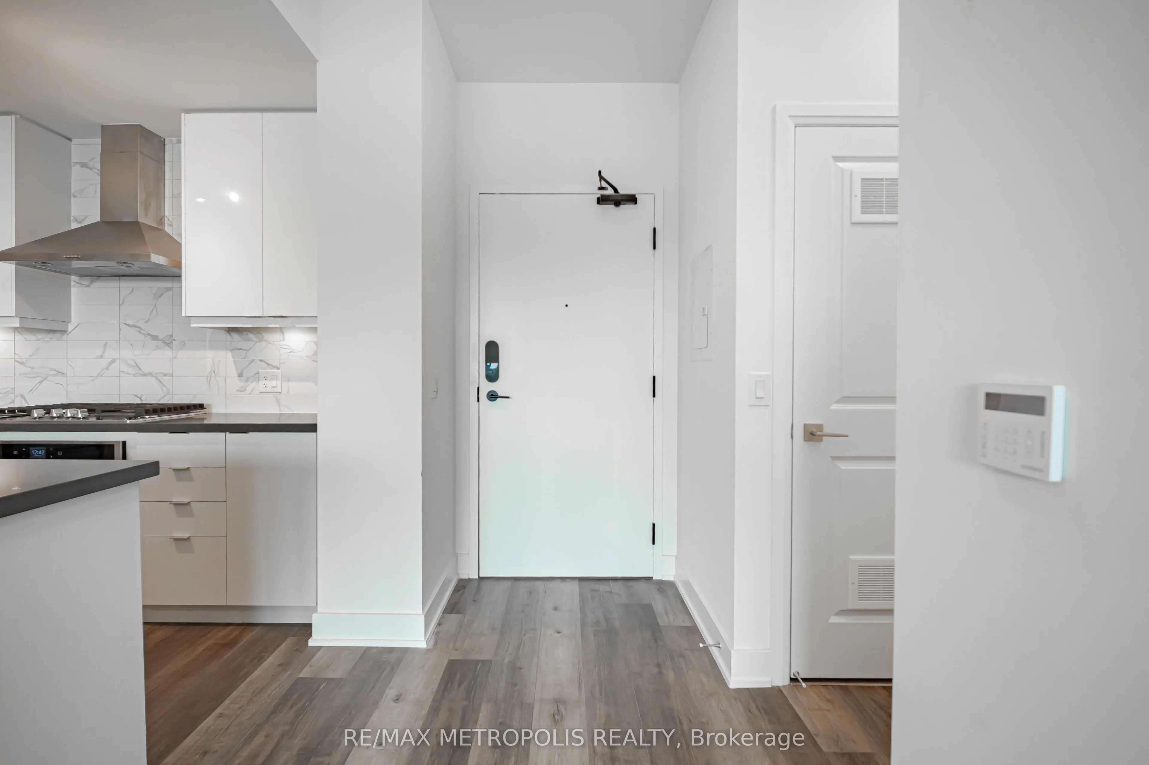 11782 NINTH Line, #413A