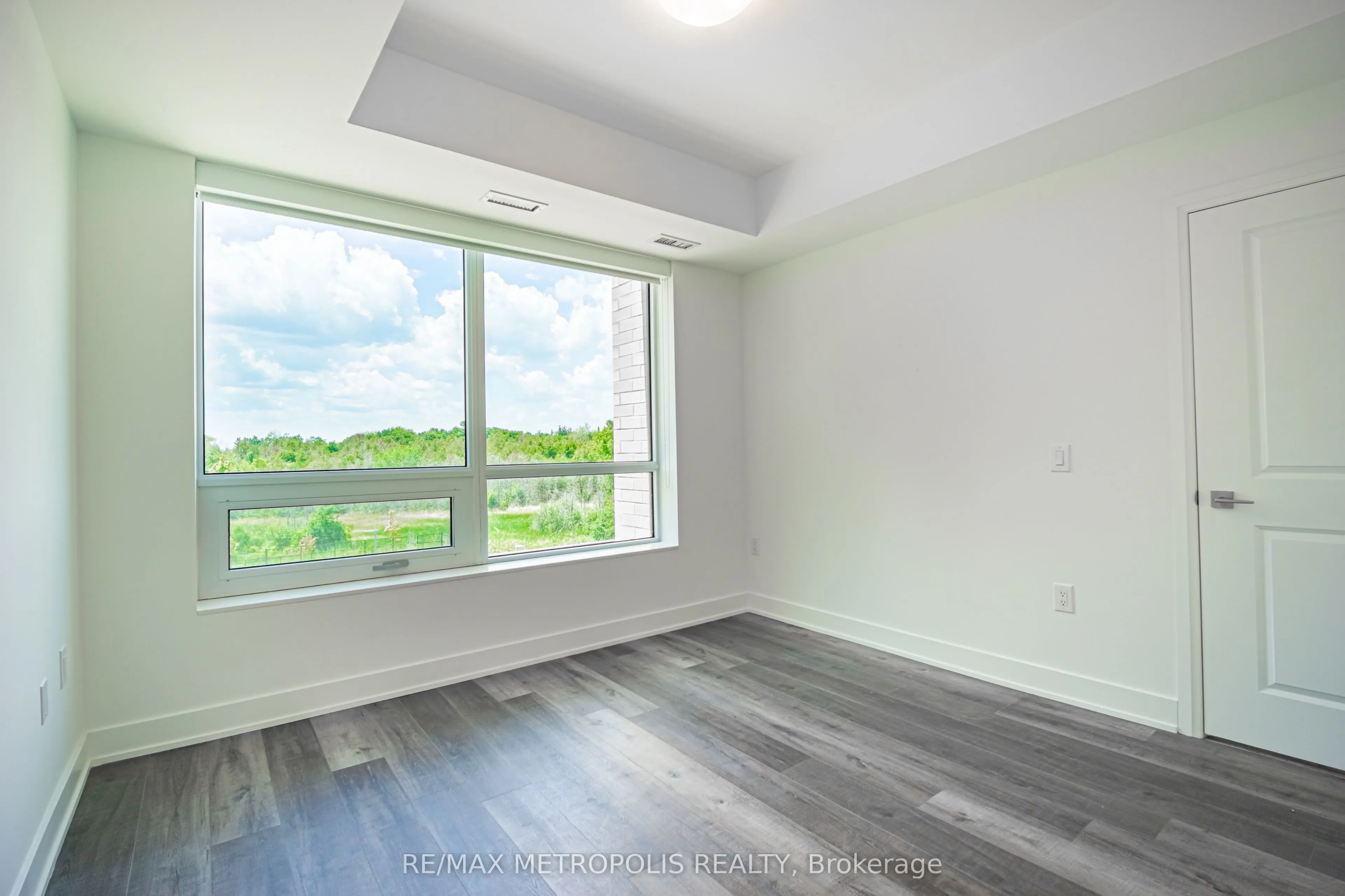 11782 NINTH Line, #413A