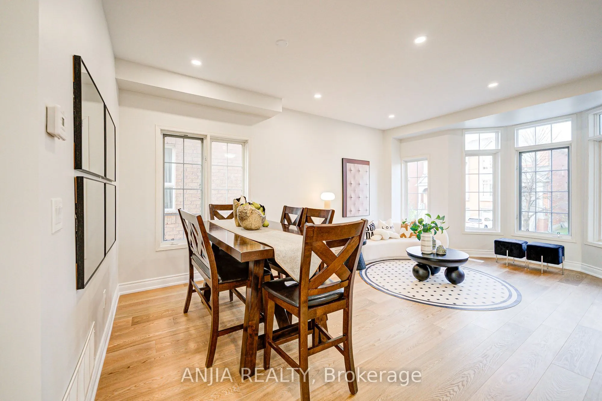 14 Fairlawn Avenue