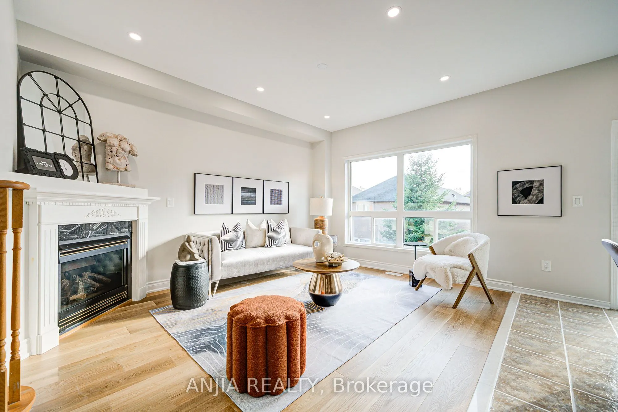 14 Fairlawn Avenue