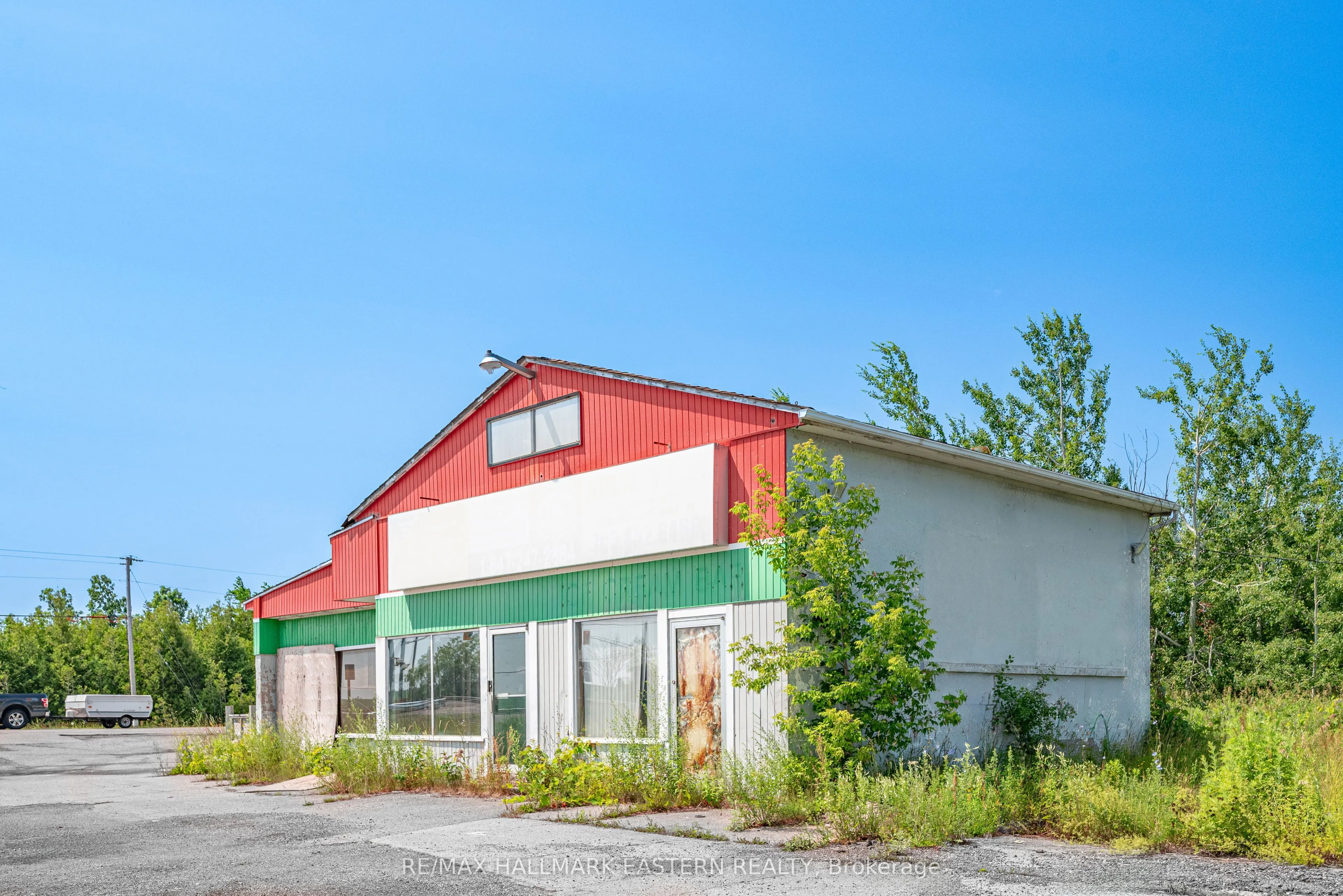 1195 Durham Road 12