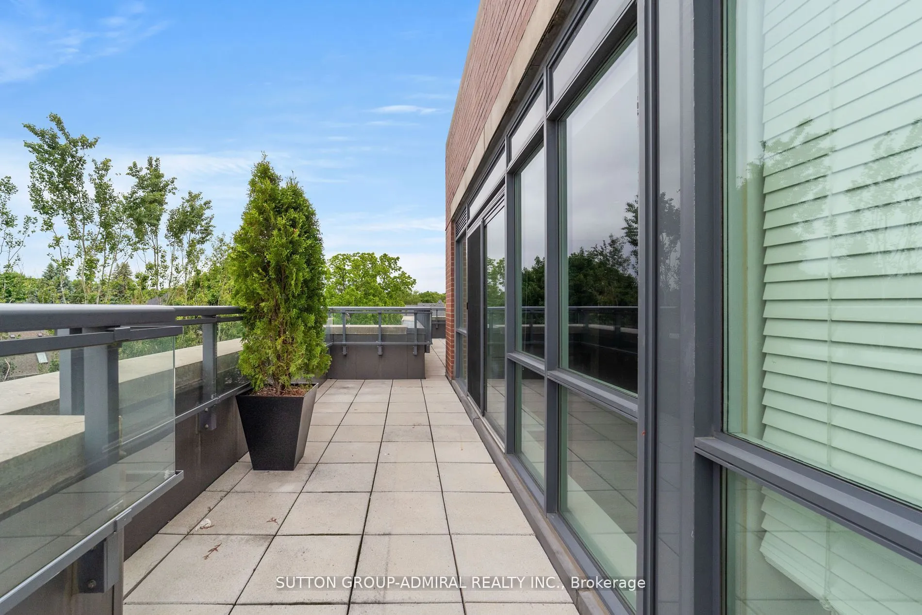 7608 Yonge Street, #514