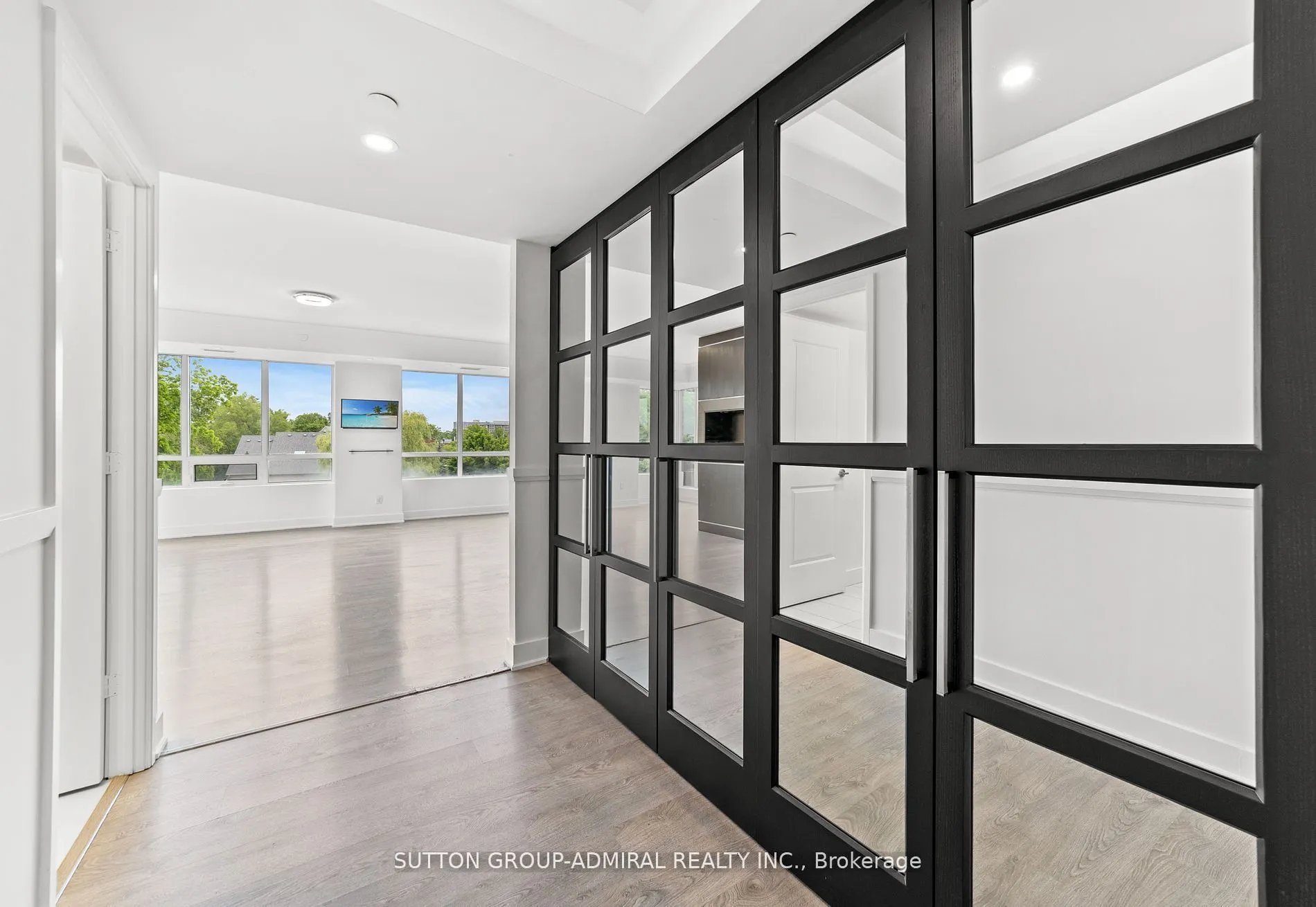 7608 Yonge Street, #514