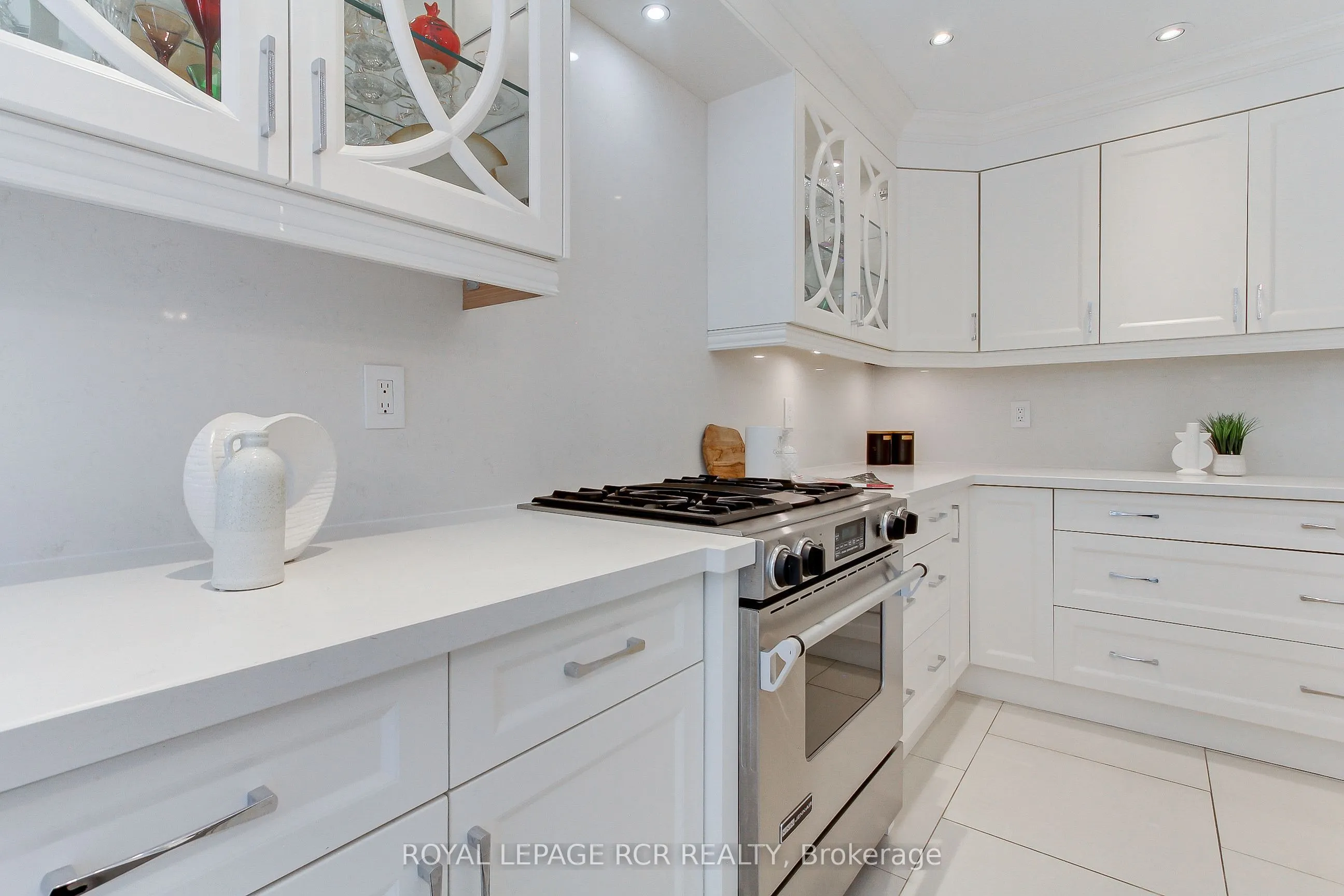 646 Brooker Ridge