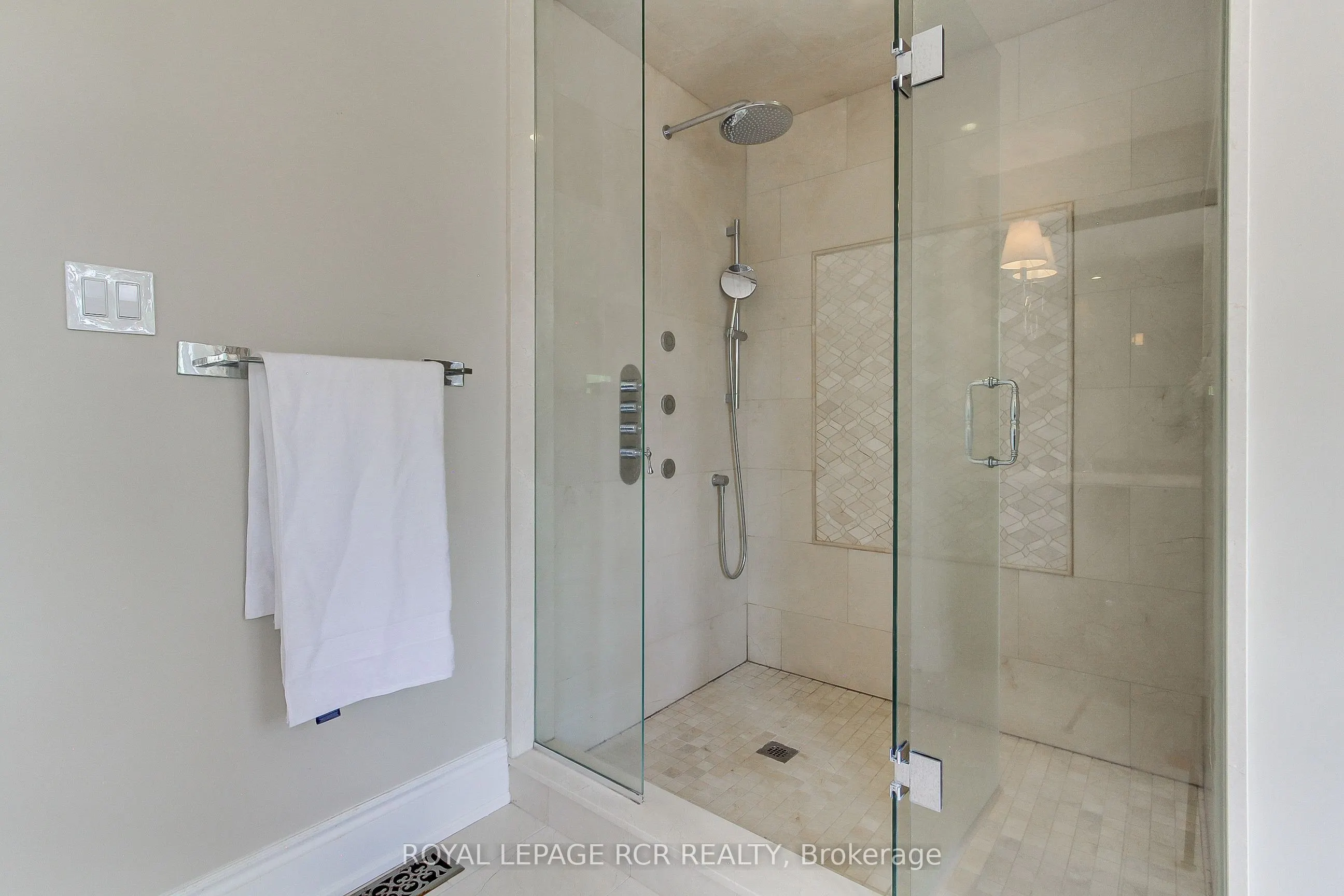 646 Brooker Ridge