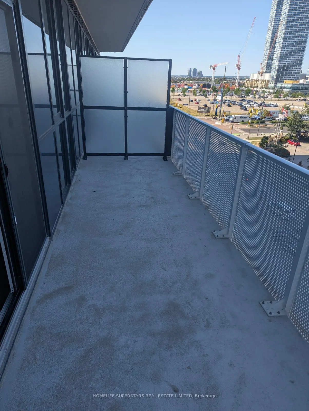 28 Interchange Way, #708