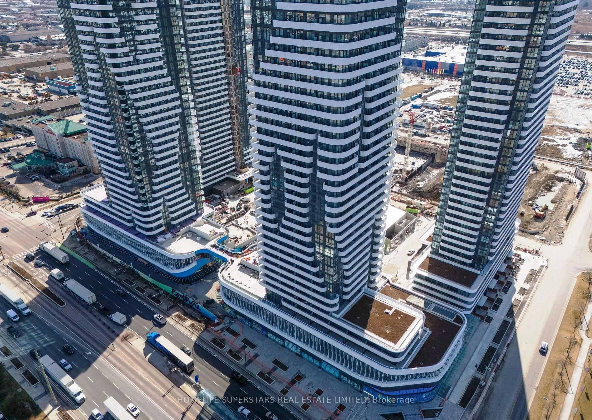 28 Interchange Way, #708
