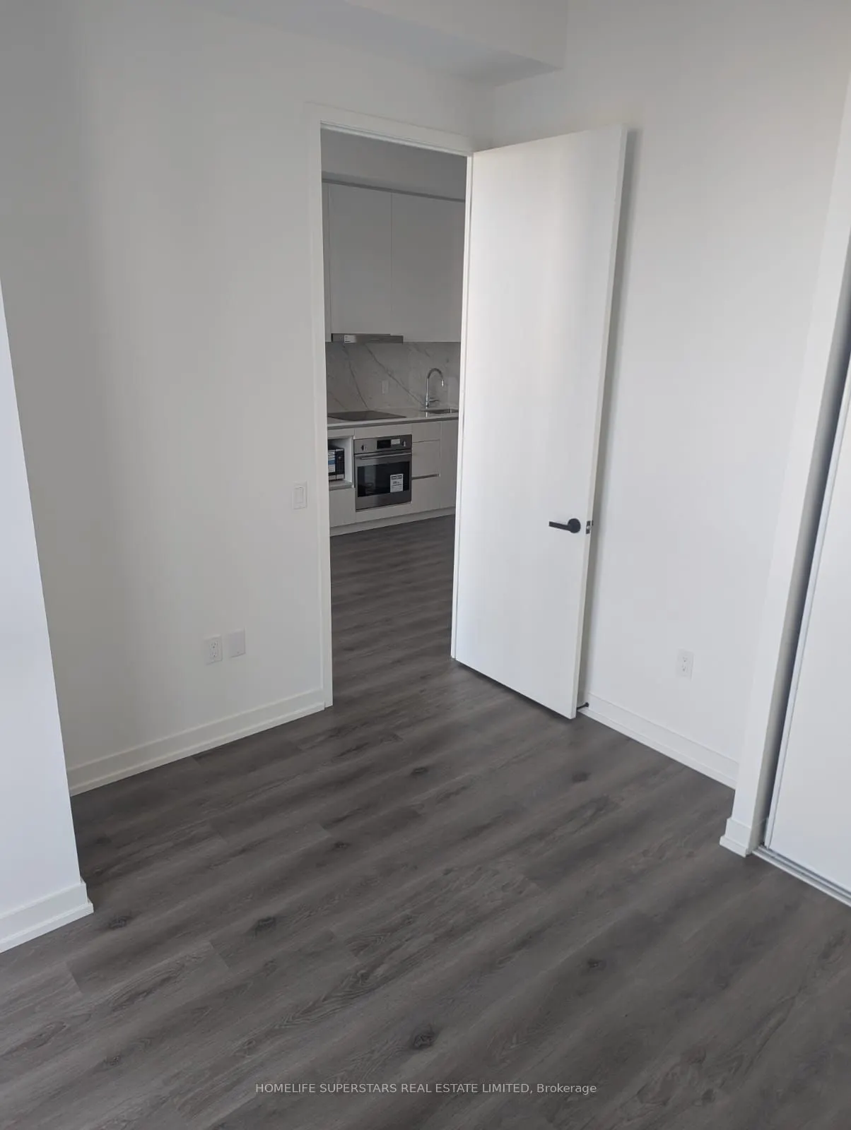 28 Interchange Way, #708