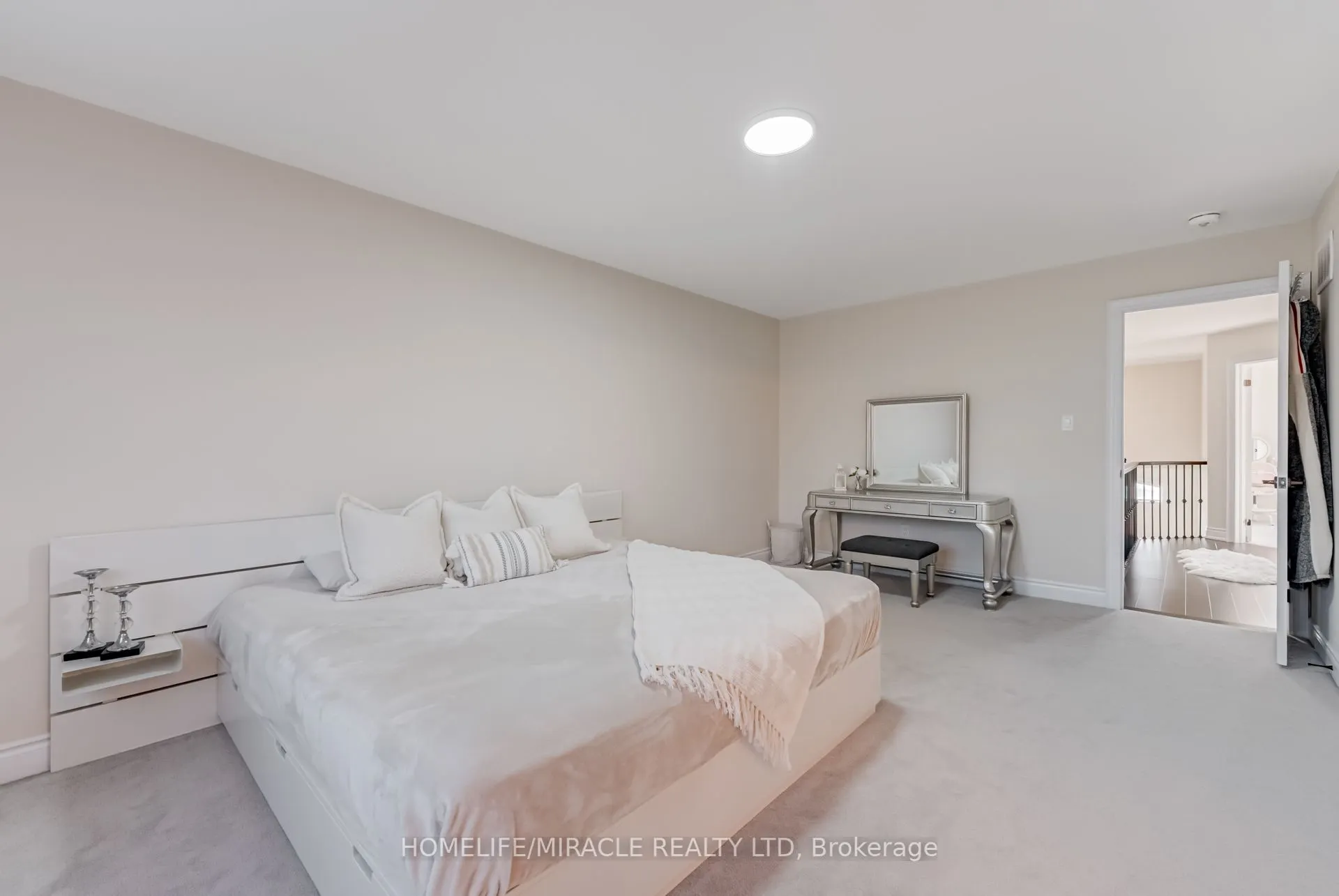 121 Kennedy Boulevard