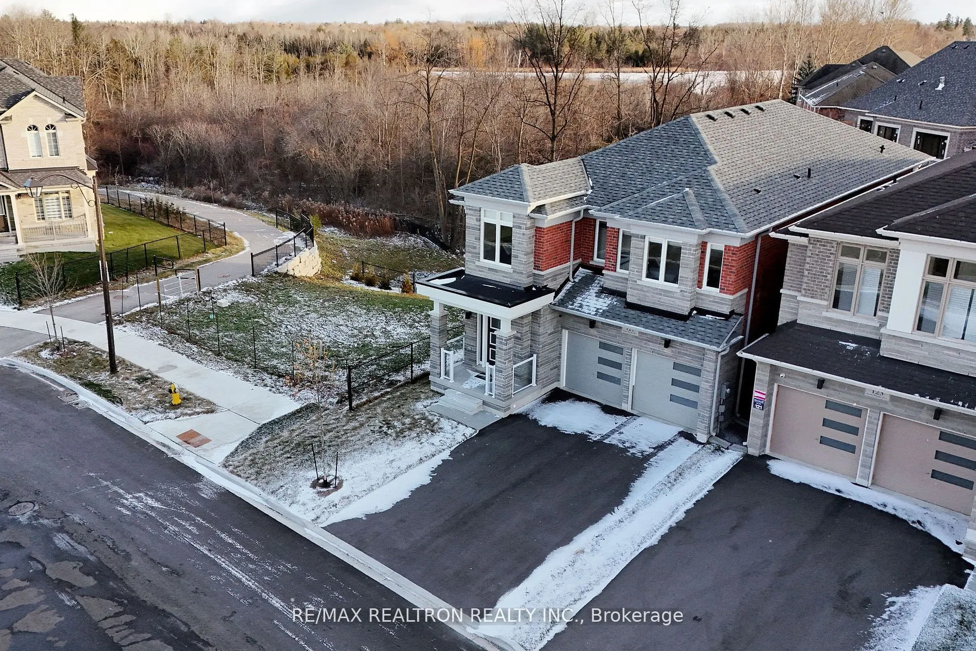 127 Steam Whistle Drive N