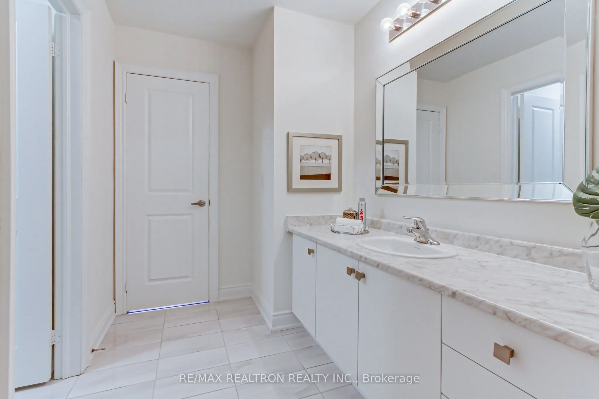 127 Steam Whistle Drive N