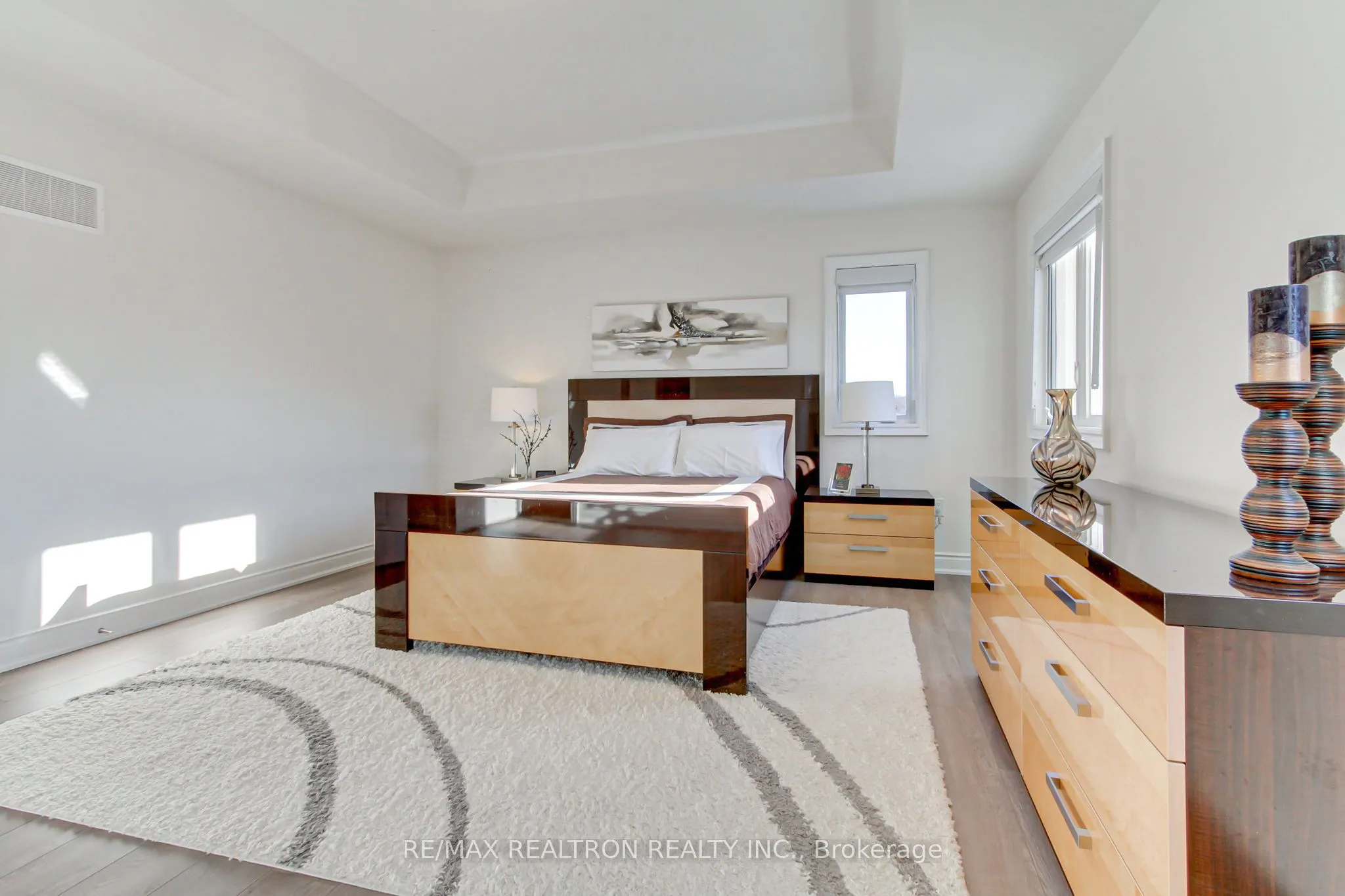 127 Steam Whistle Drive N