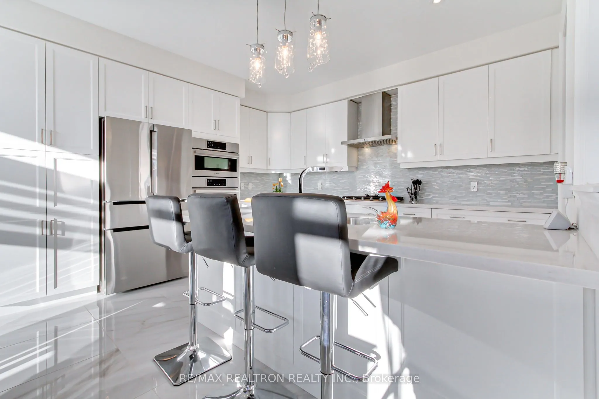 127 Steam Whistle Drive N