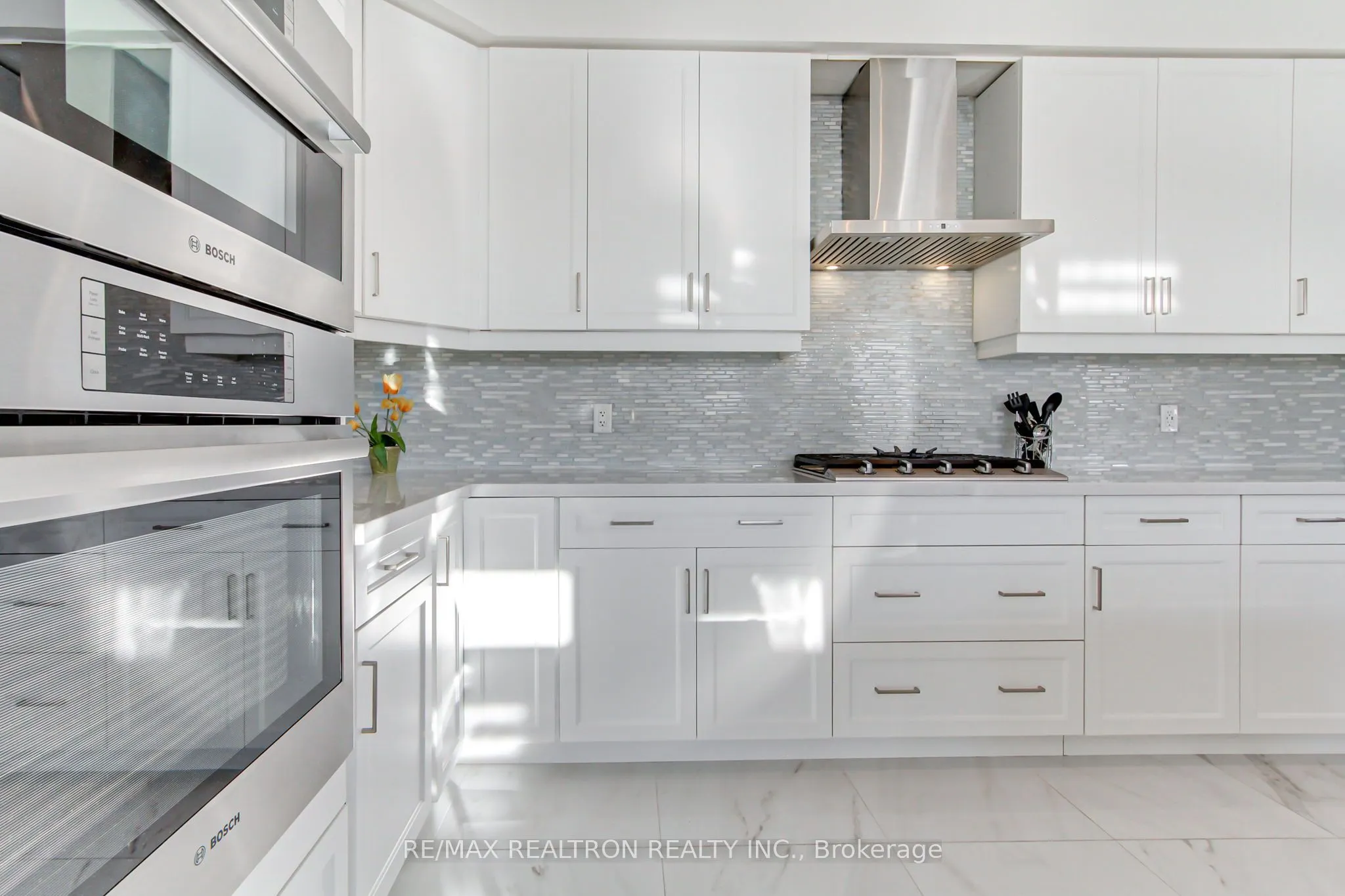 127 Steam Whistle Drive N