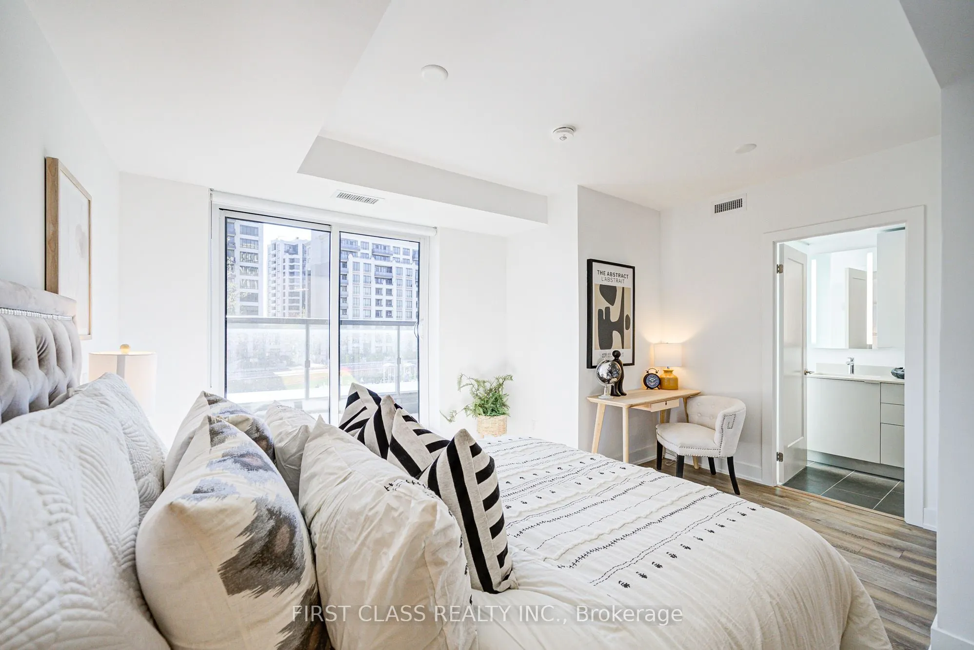 8 Cedarland Drive, #123W