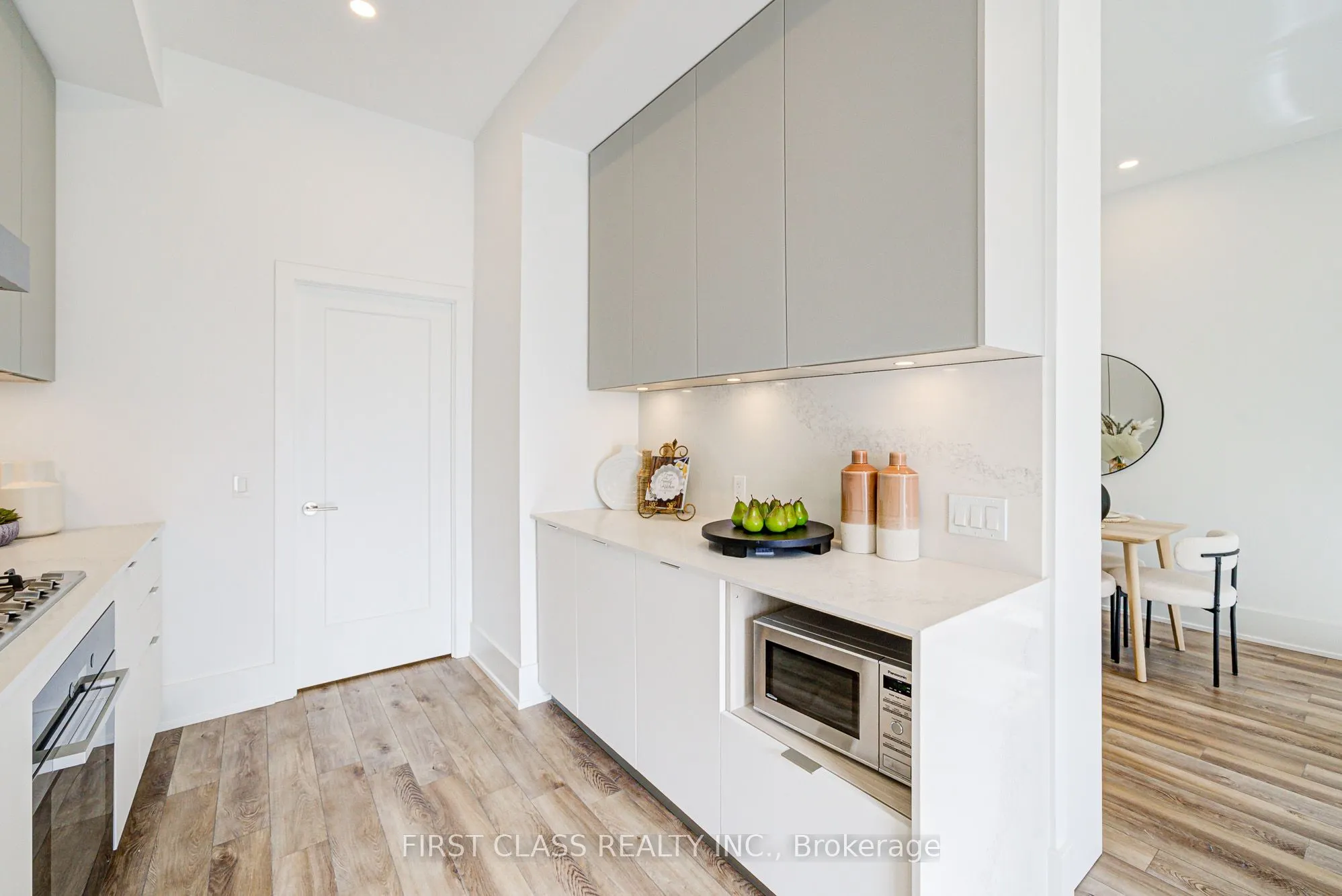 8 Cedarland Drive, #123W