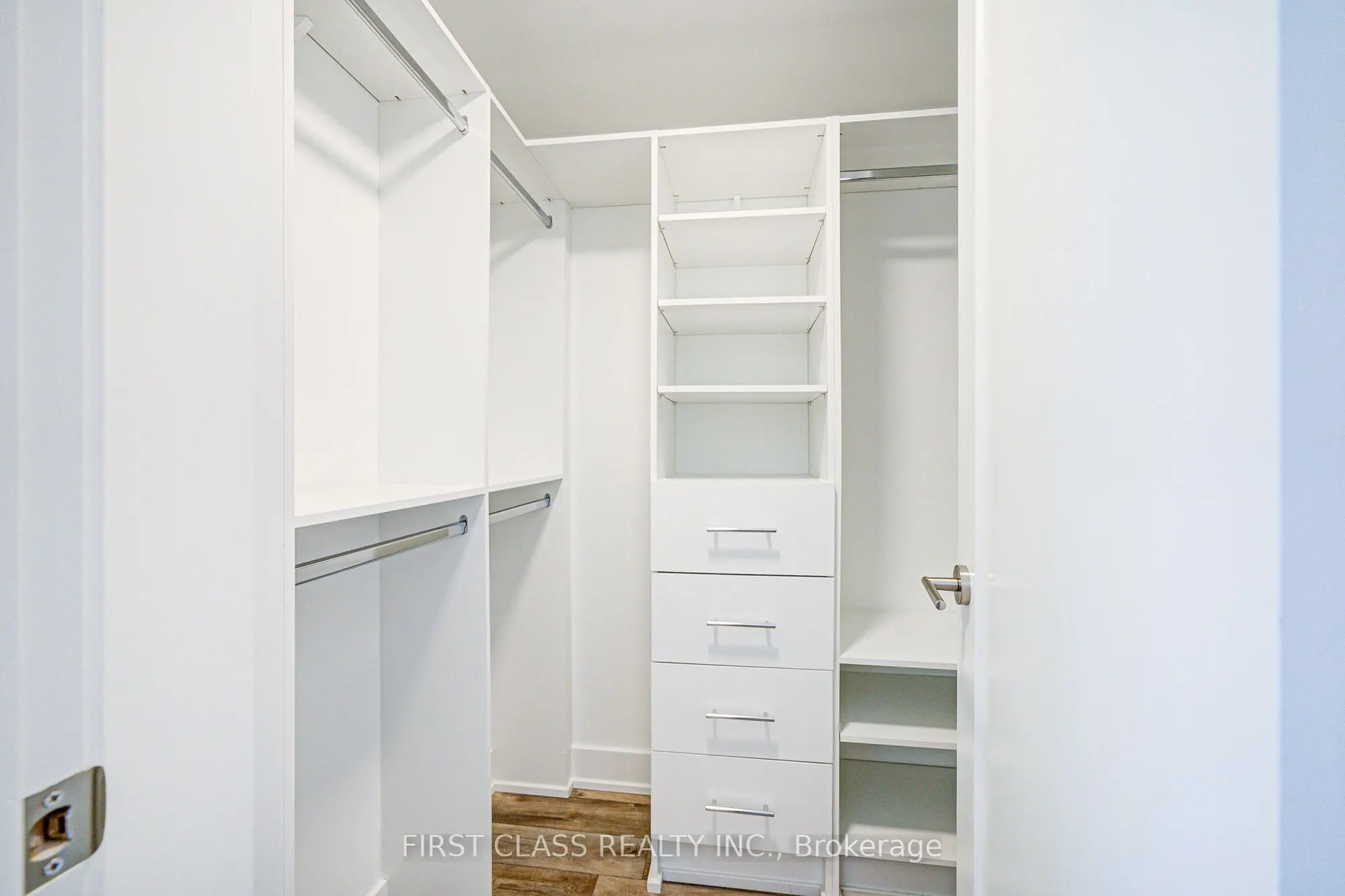 8 Cedarland Drive, #123W