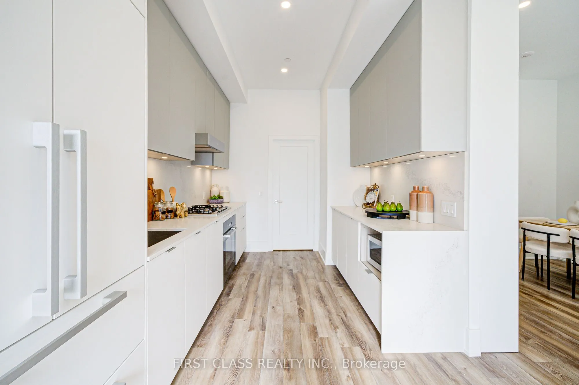 8 Cedarland Drive, #123W