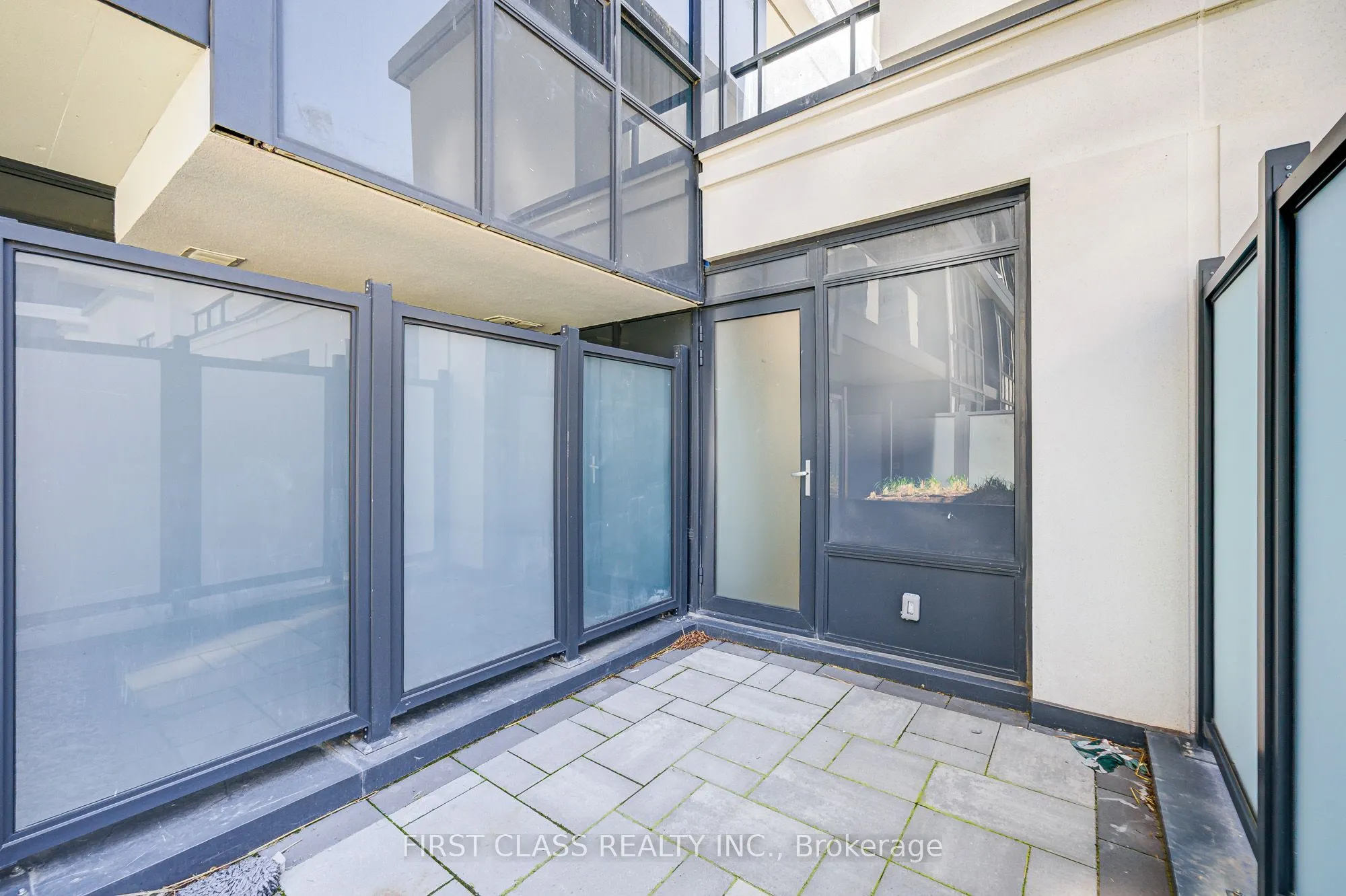 8 Cedarland Drive, #123W