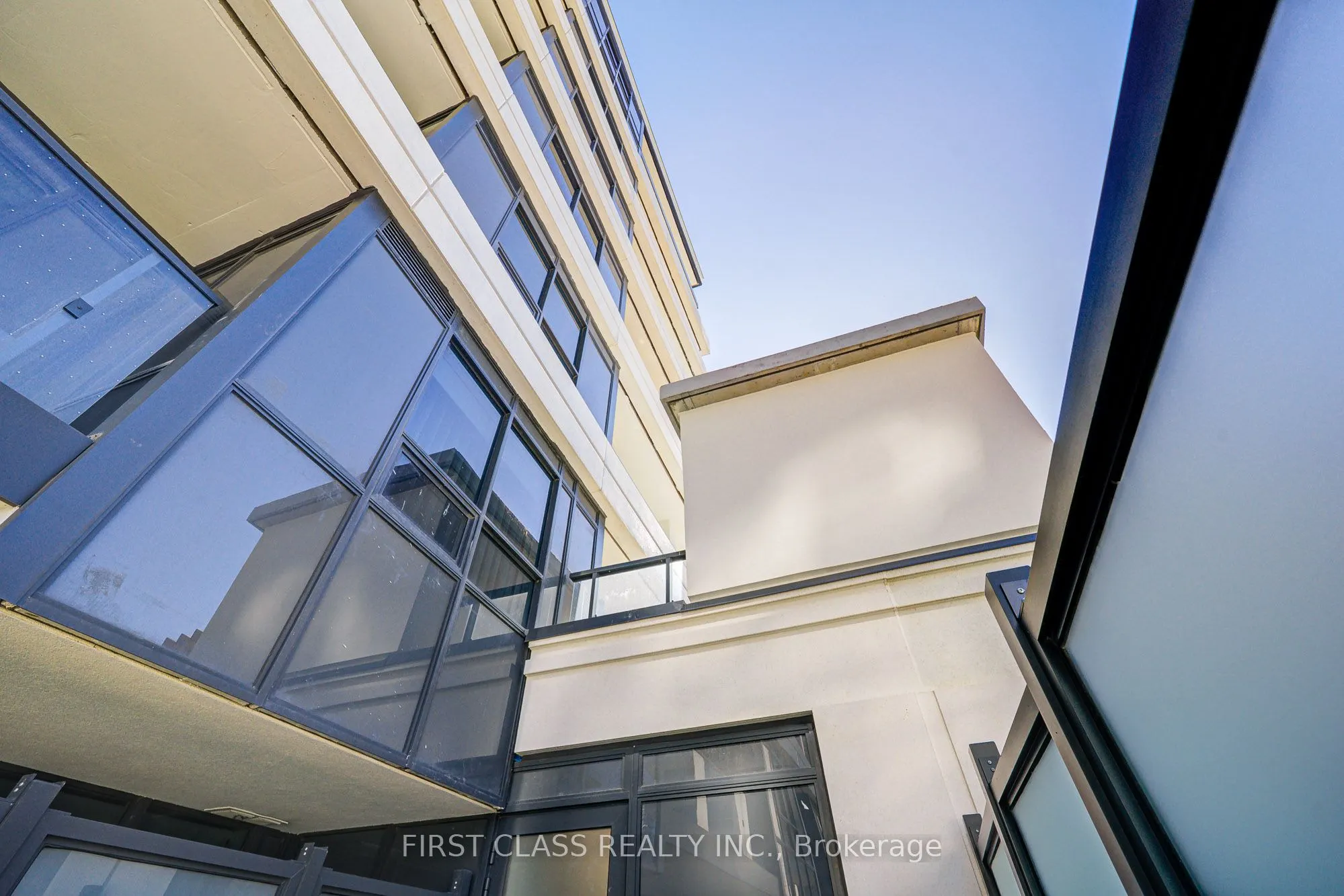 8 Cedarland Drive, #123W