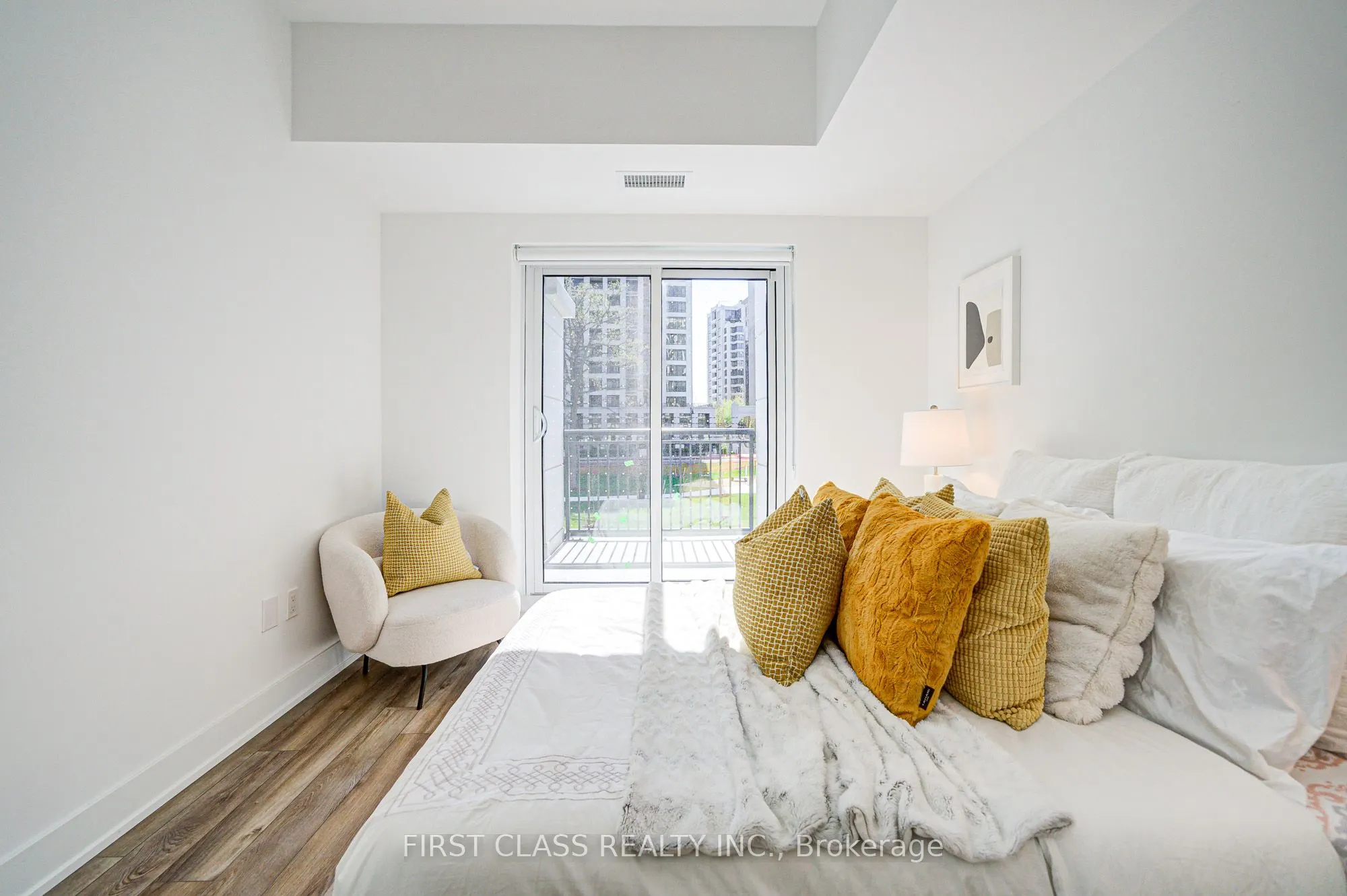 8 Cedarland Drive, #123W