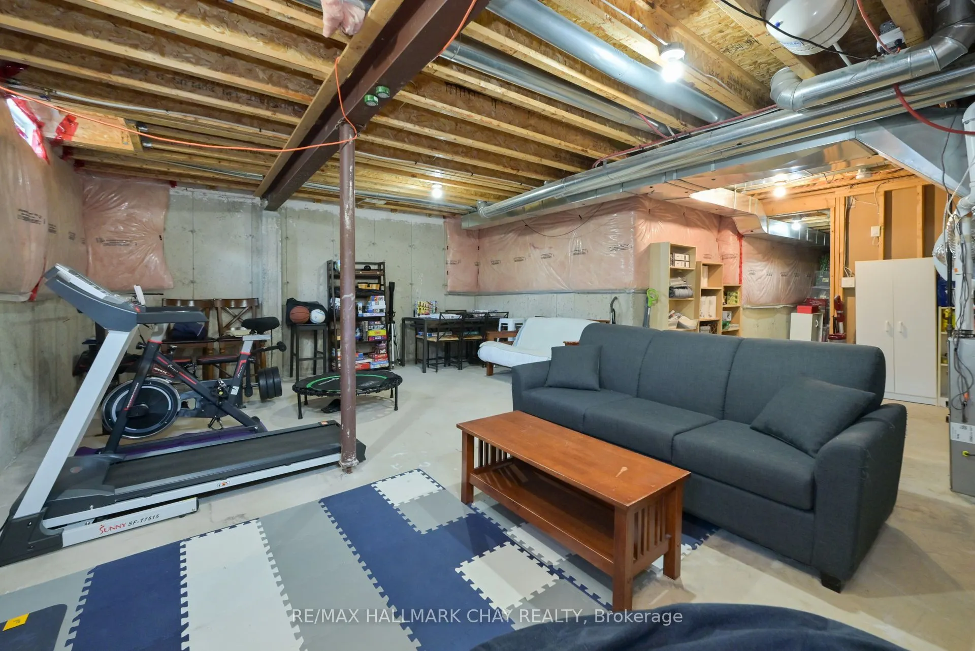 8 Riley Road