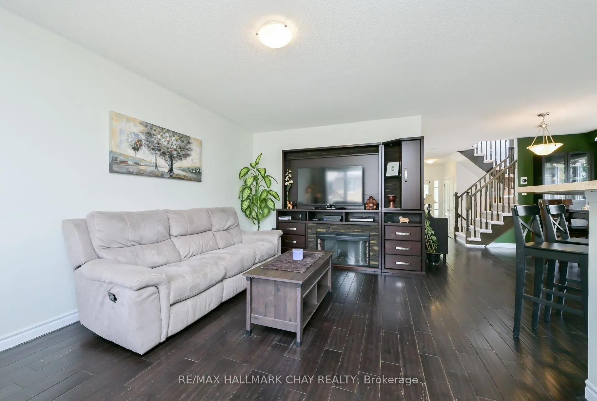 8 Riley Road