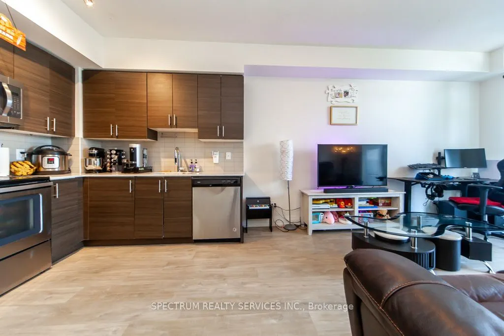 3600 Highway 7, #509