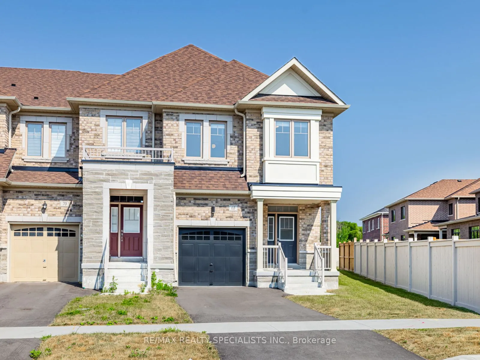 68 Ferragine Crescent
