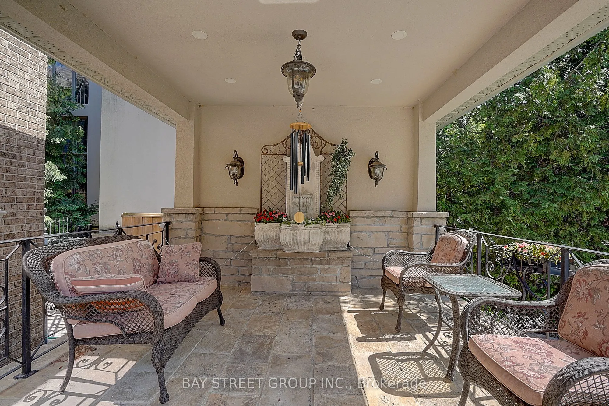 29 Pebblelane Court