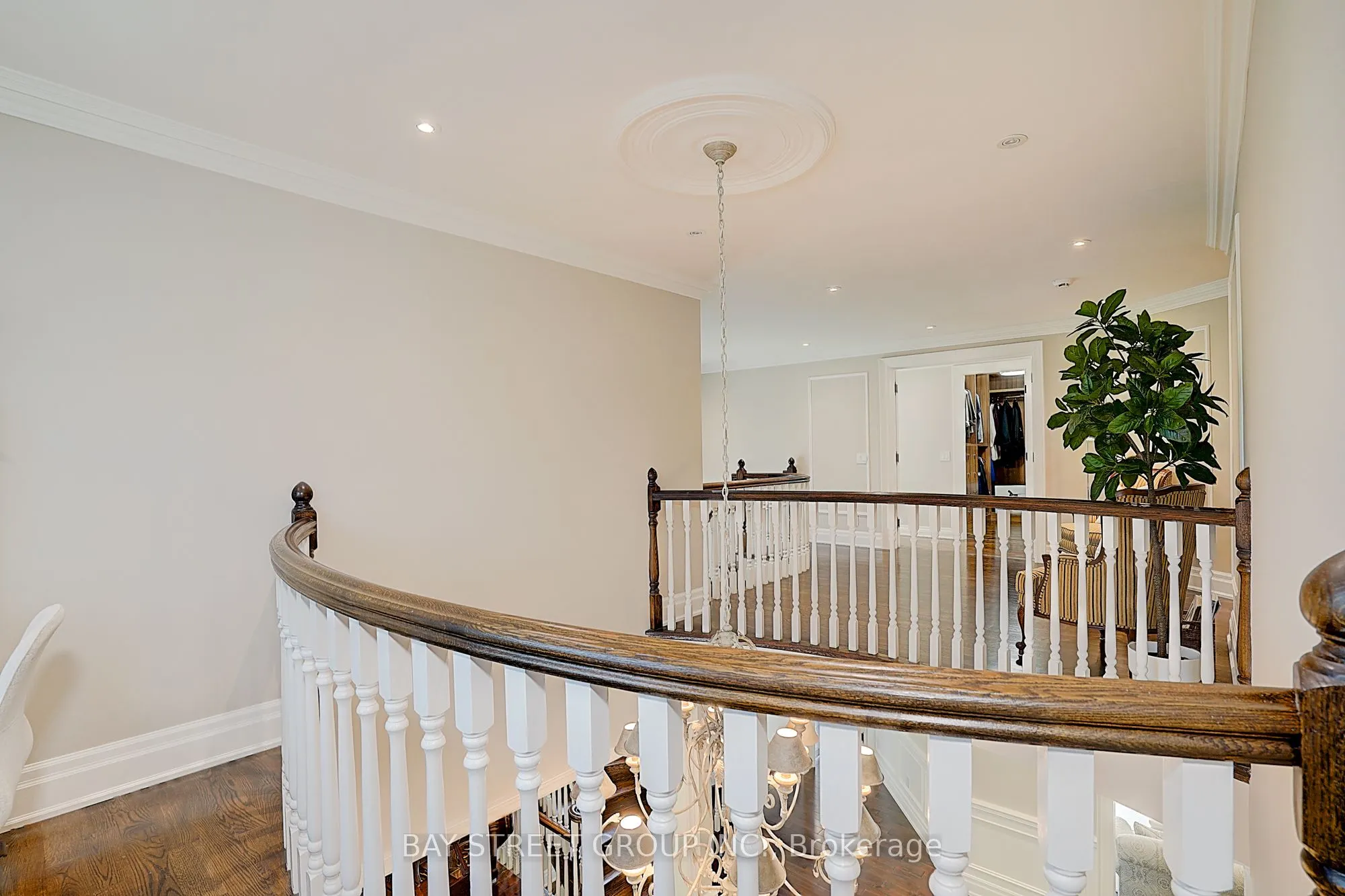 29 Pebblelane Court