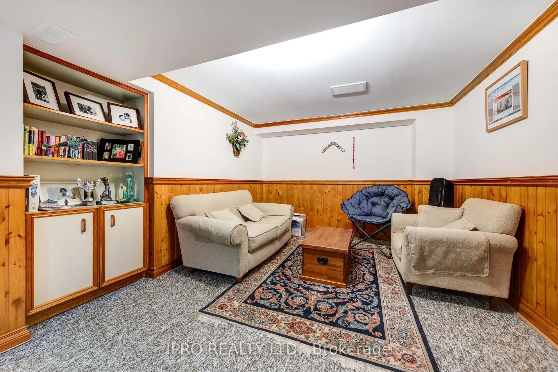 92 Rosebury Lane