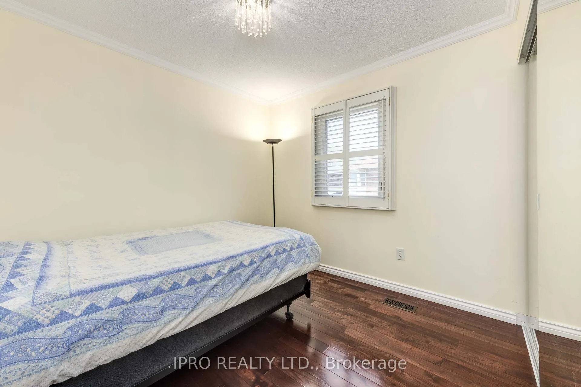 92 Rosebury Lane