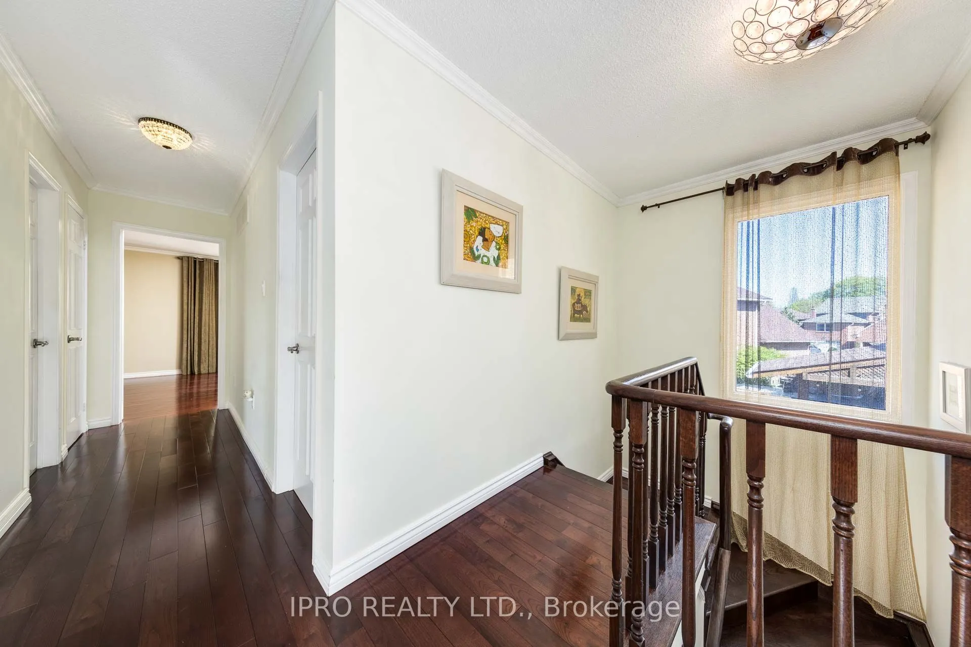 92 Rosebury Lane
