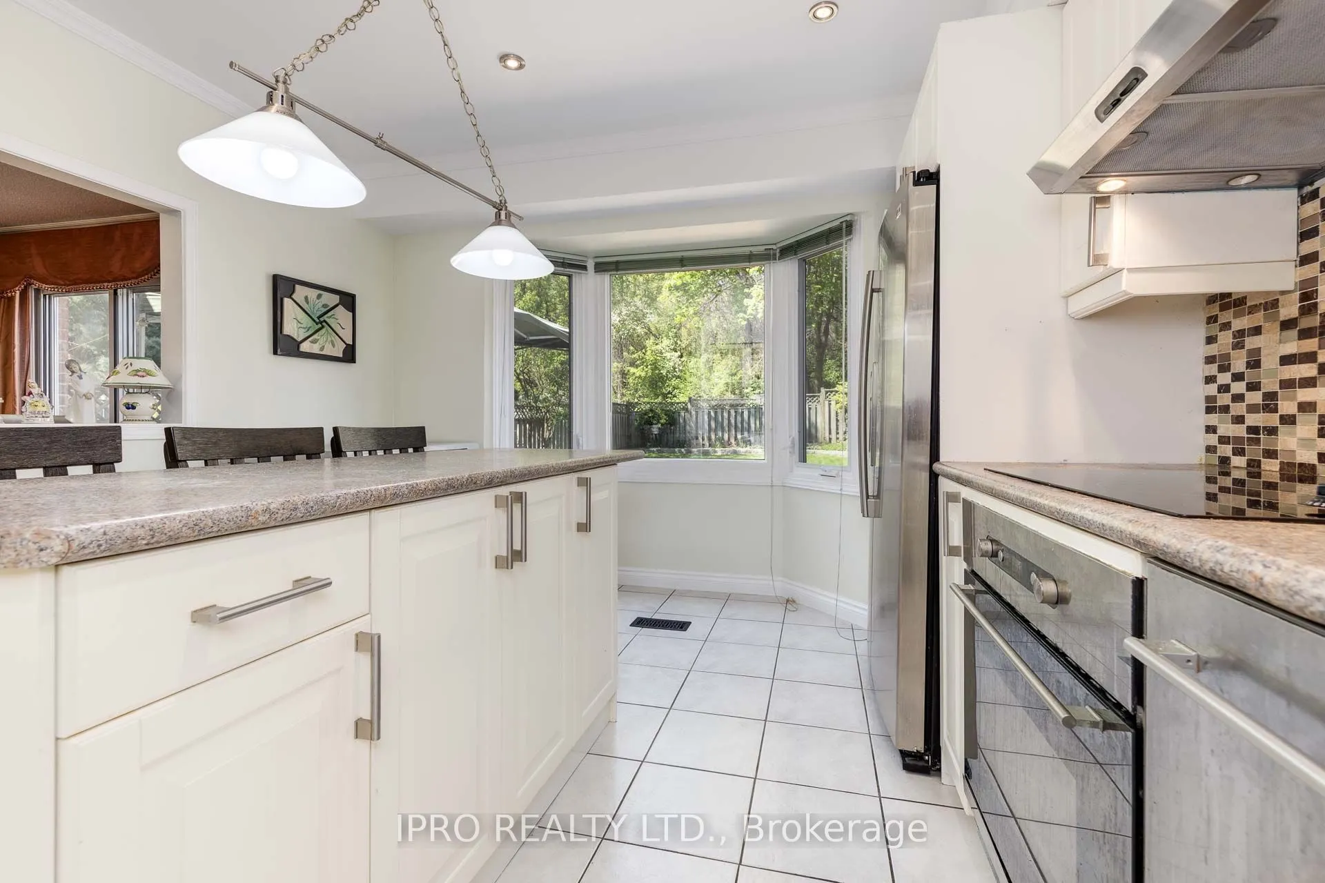 92 Rosebury Lane