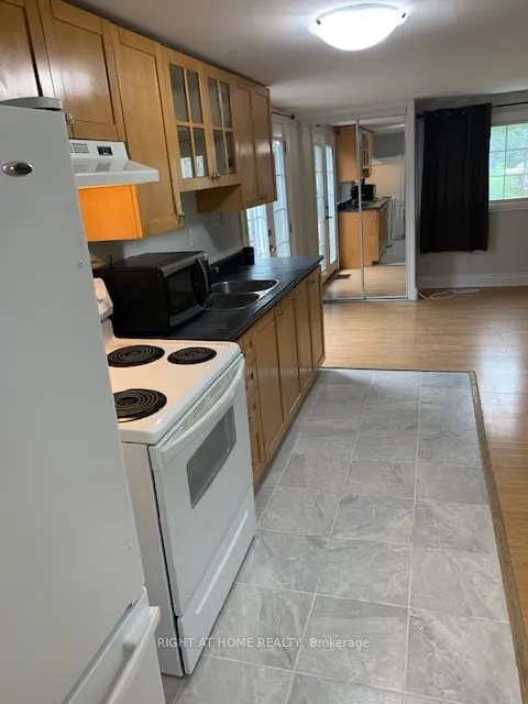 415 Lake Drive S, #4
