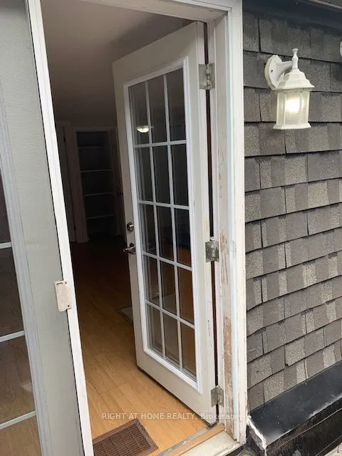 415 Lake Drive S, #4