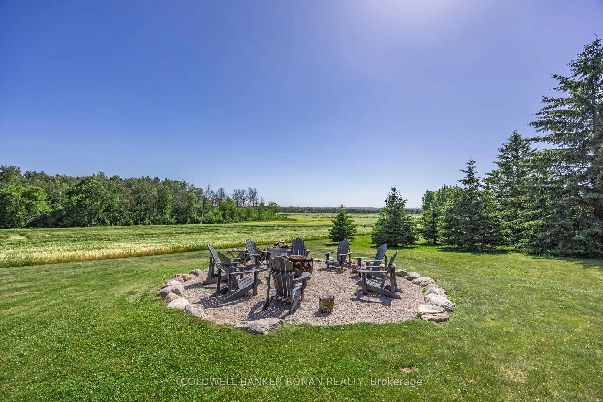 7765 5  Sideroad