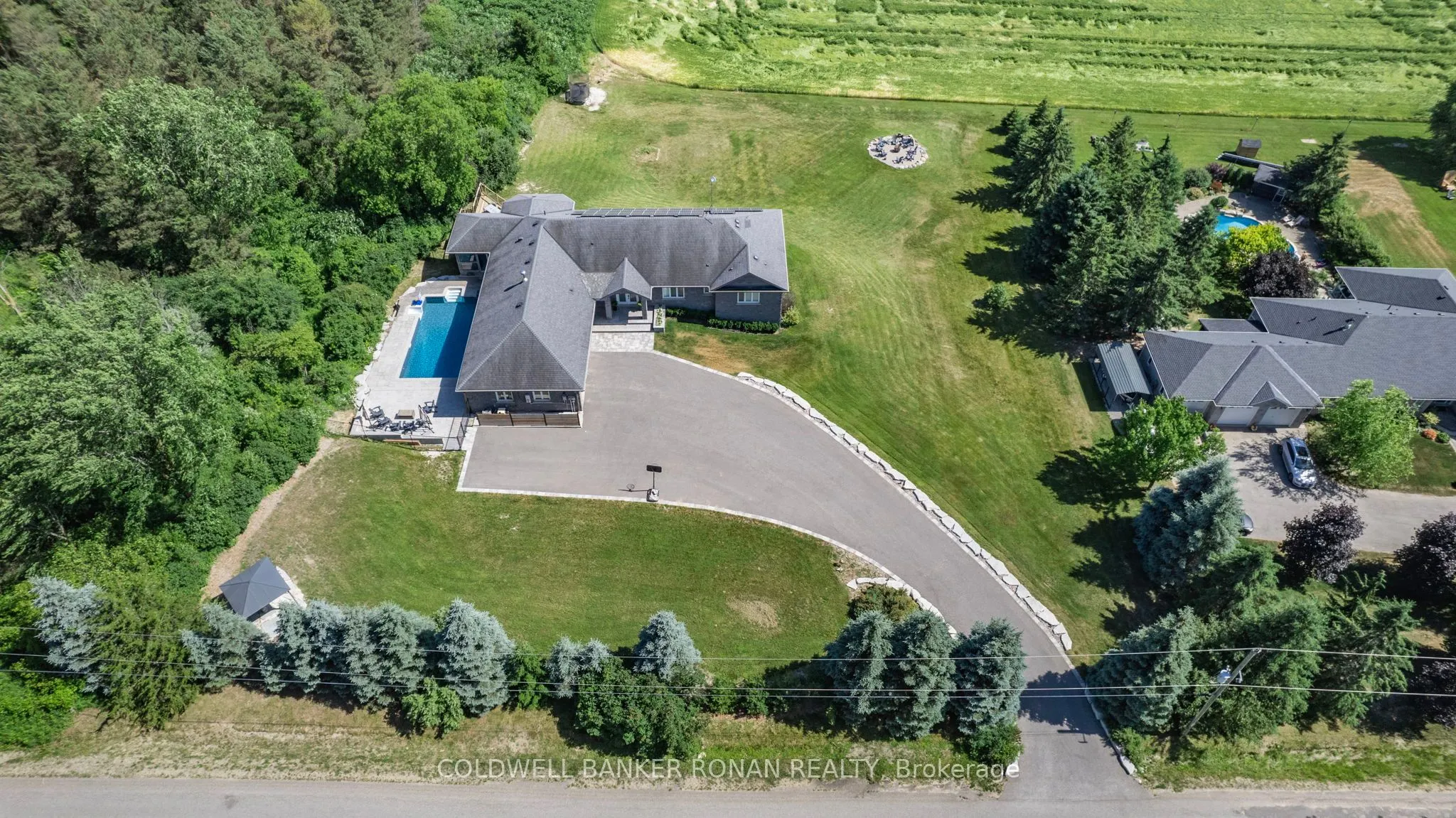 7765 5  Sideroad