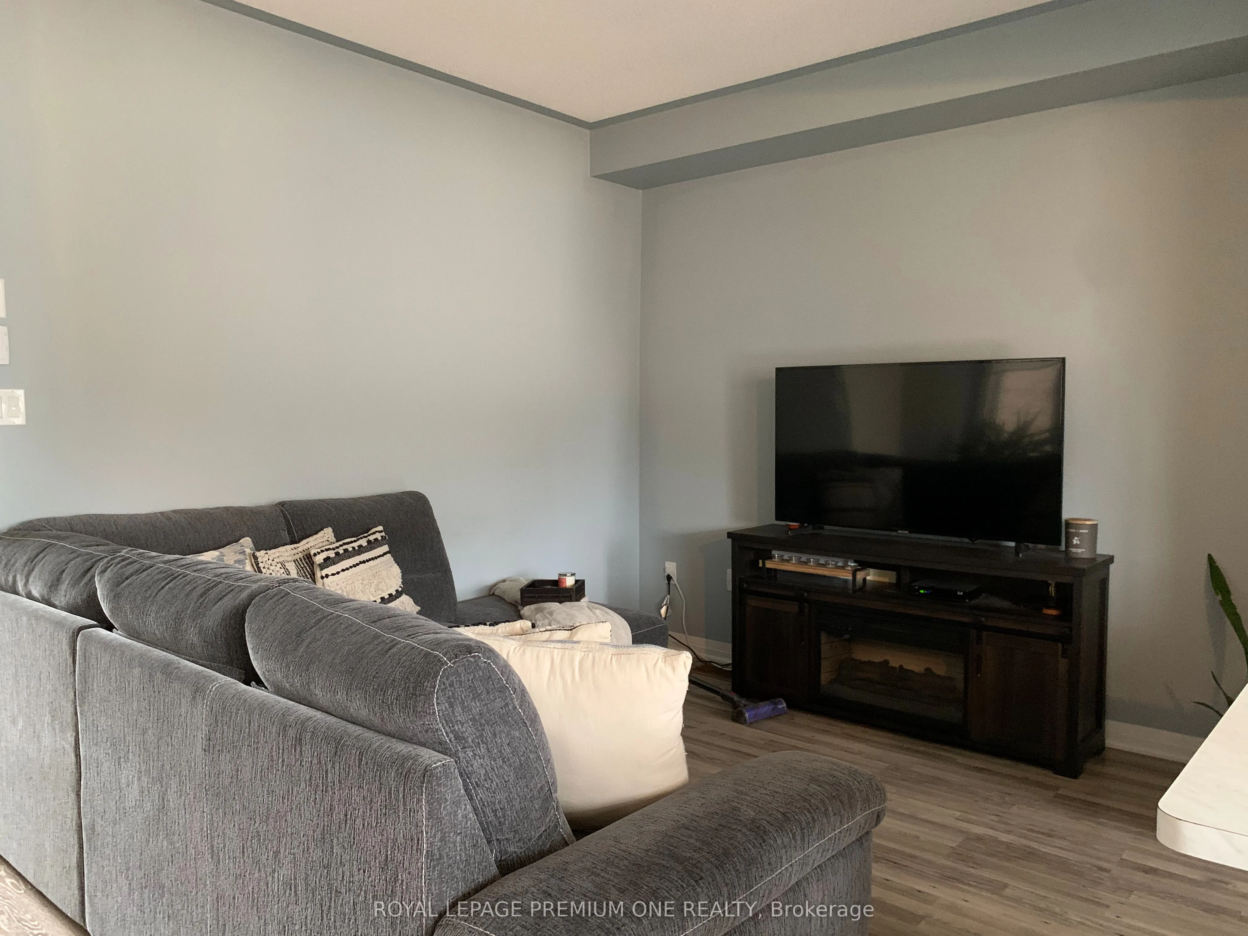 50 Casserley Crescent