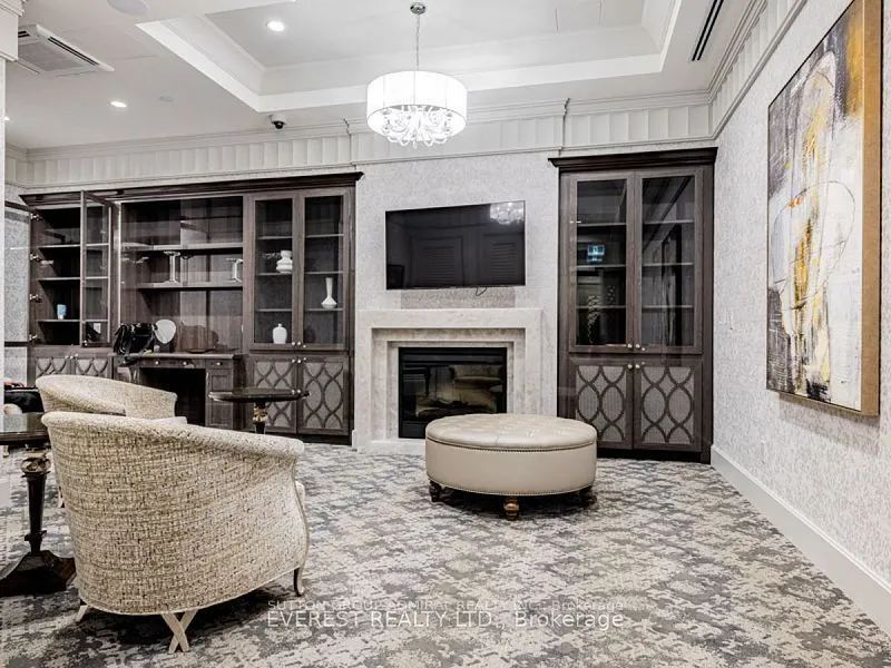 9075 Jane Street, #1903