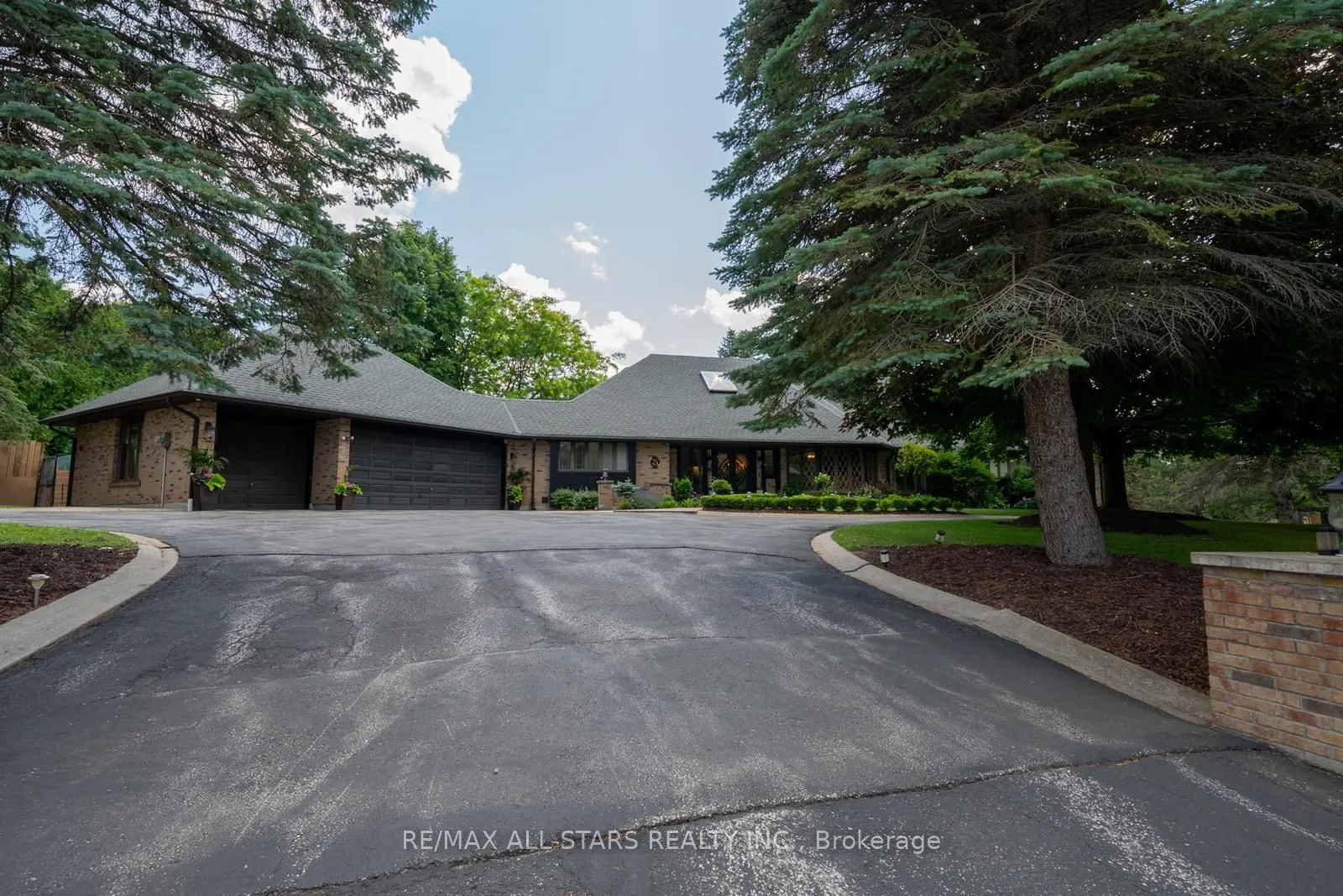 3 Marilyn Avenue