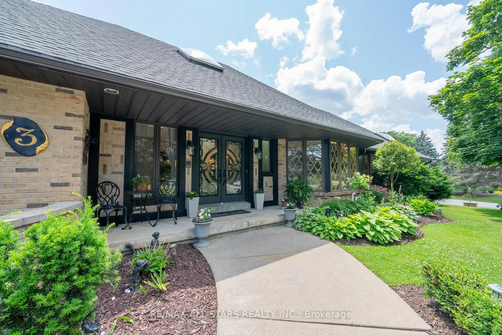 3 Marilyn Avenue