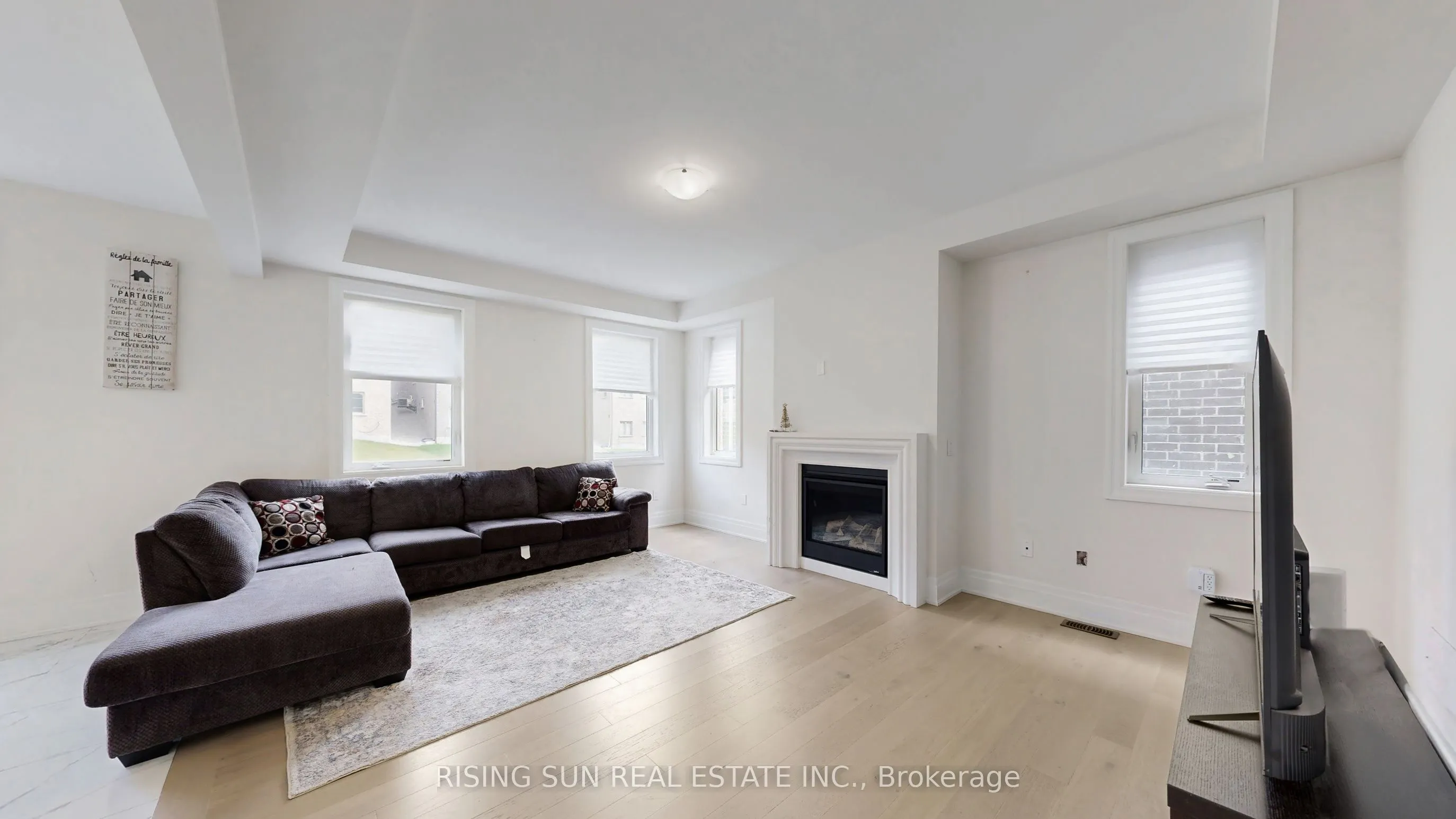 169 Rowe Street
