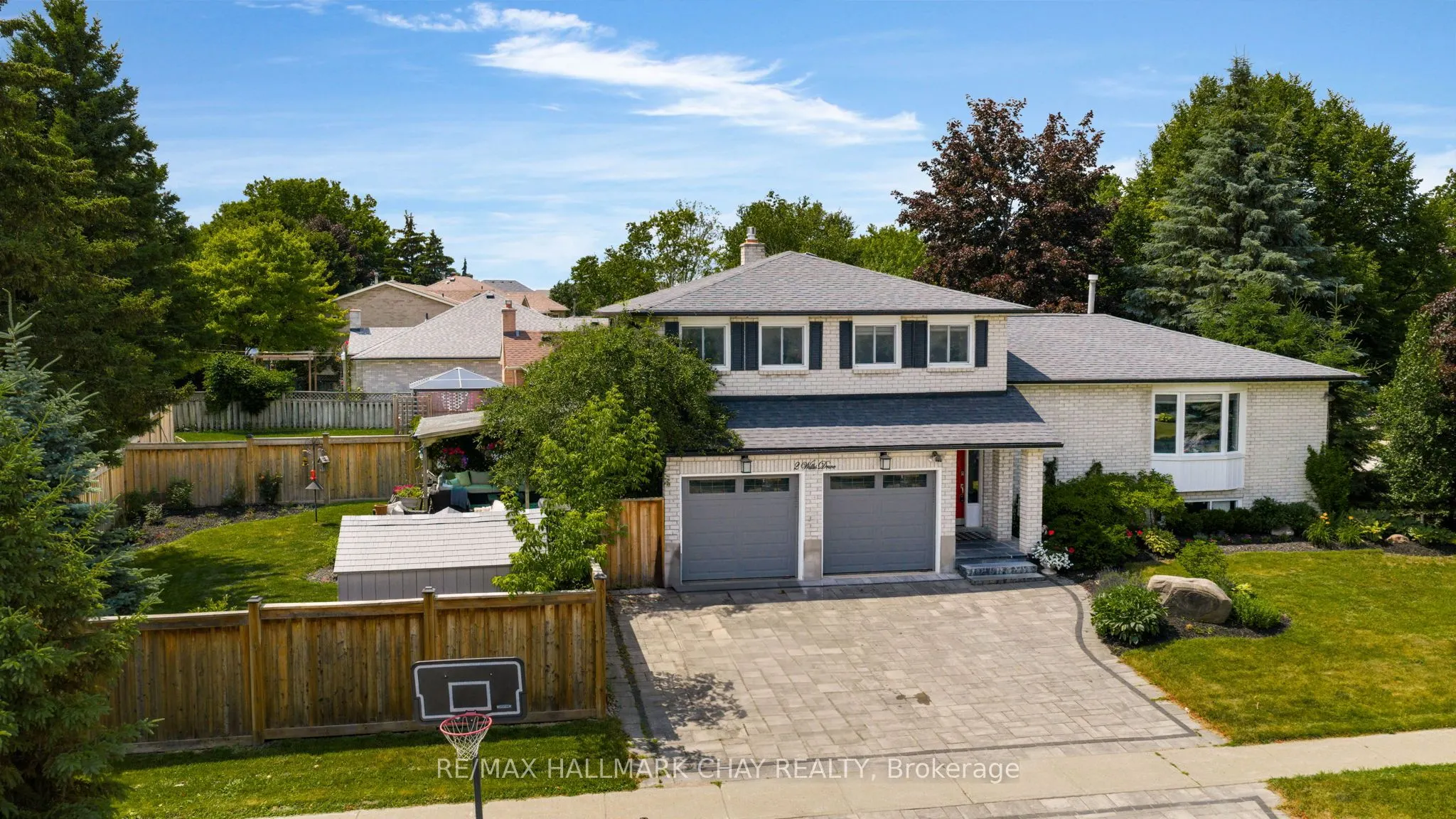 2 Willis Drive