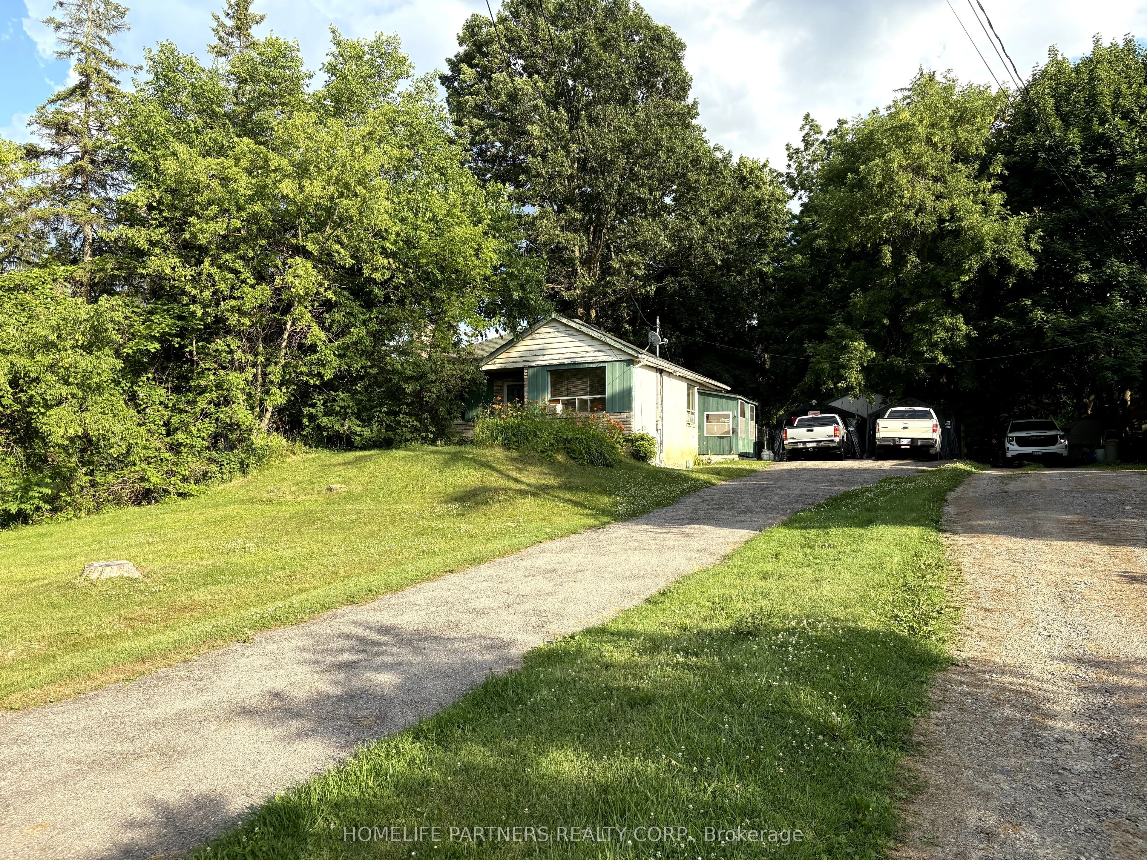 6459 King Road