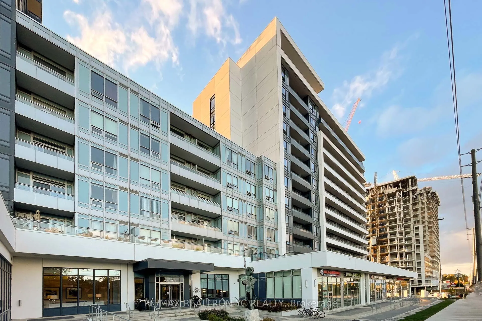 7900 Bathurst Street, #528