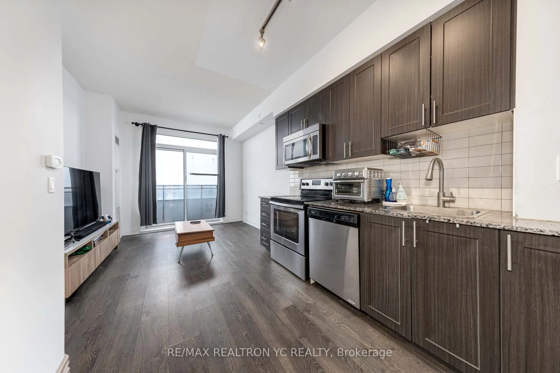 7900 Bathurst Street, #528