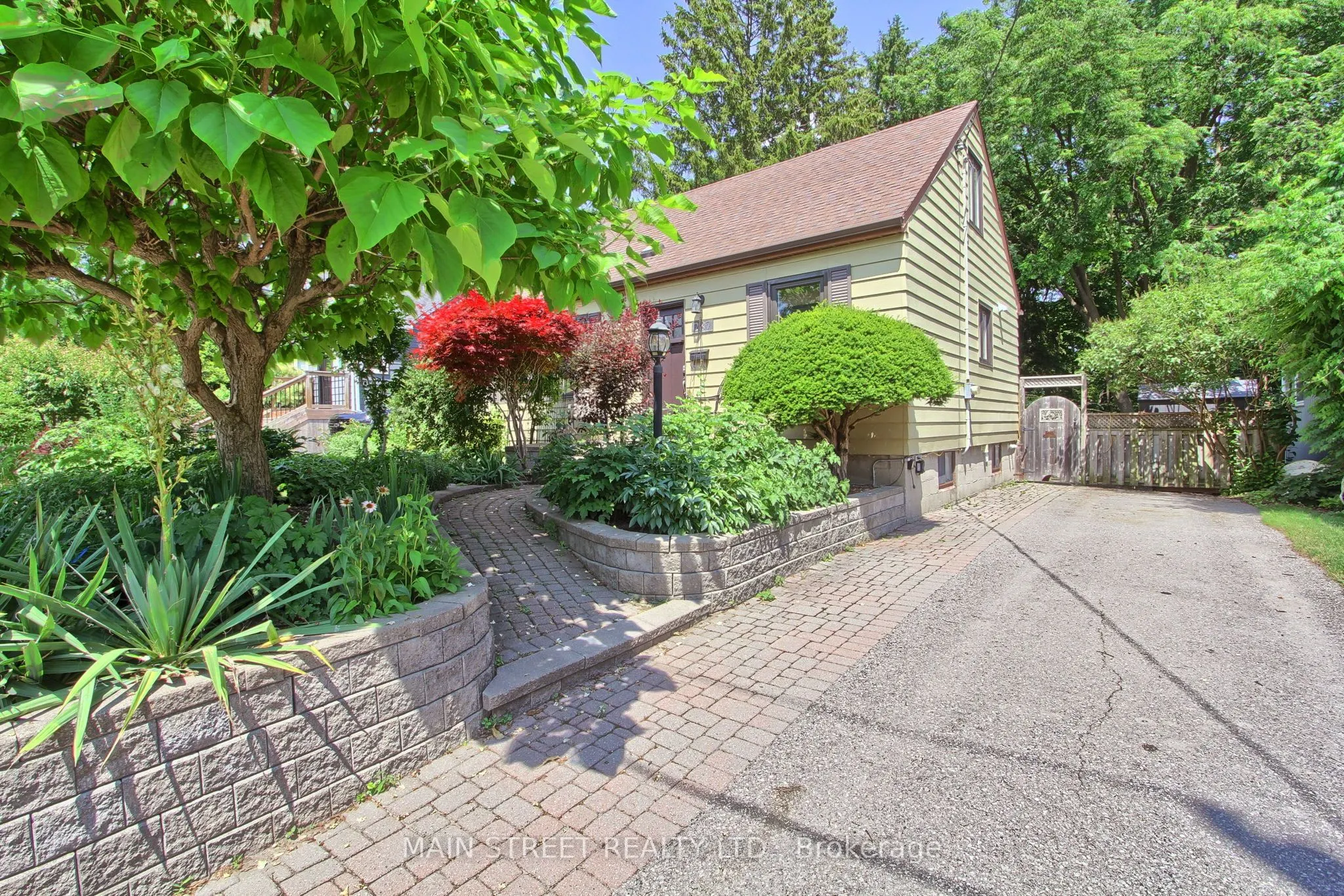 287 Avenue Road