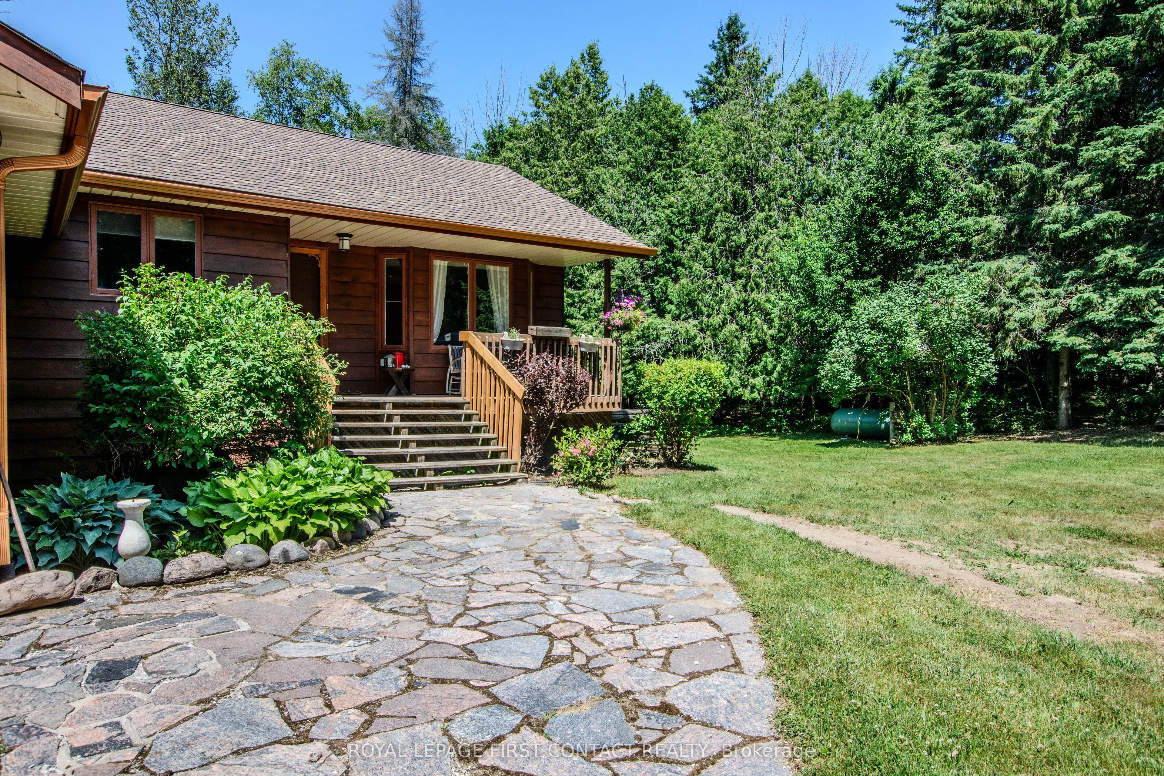5144 25th Side Road